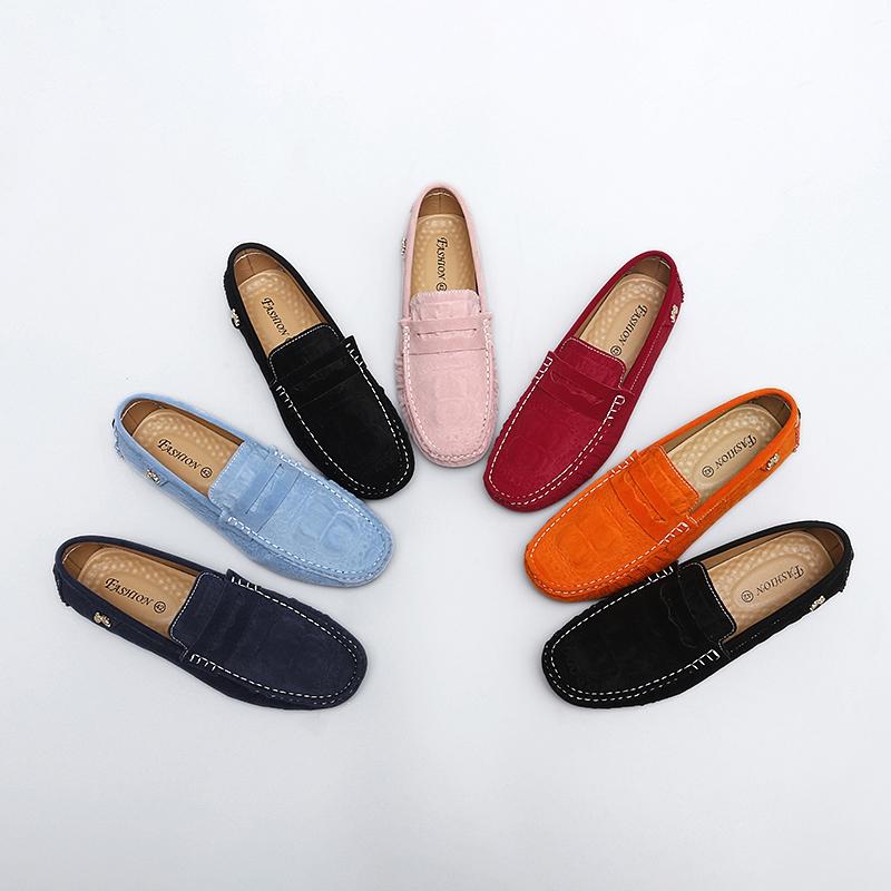 New Men's Velvet Loafers 2026, Multiple Colors Available, Classic Plain Design, Anti-Slip Rubber Sole, Comfortable Casual Walking Shoes
