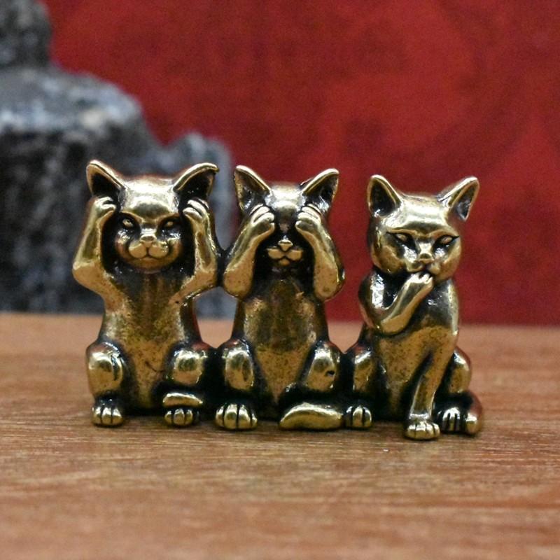 Copper Cat Statue Figurine, Fun Cute Design, Craftsmanship Detail, Home Tea Pet Desktop Decoration, Collectible Item for Cat Lovers