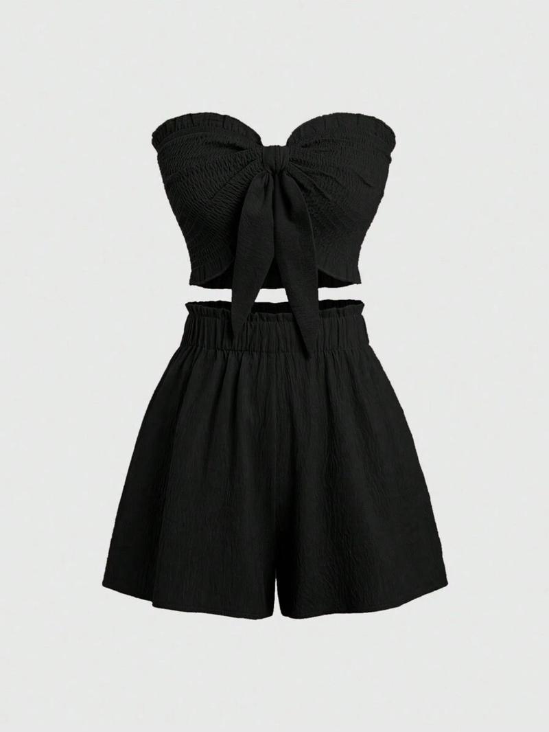 Two-Piece Set Women's Solid Color Crop Tube Top & Elastic Waist Shorts Set, Casual Fashion Cozy Outfits for Daily Outdoor Wear, Ladies Clothes for Summer