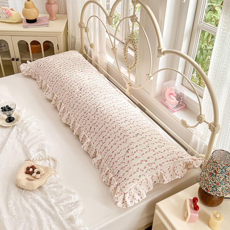 1pc Floral Pillowcase, Quilted Edge Design, Thickened Comfort, Breathable, Suitable for All Seasons, Bedding Accessory