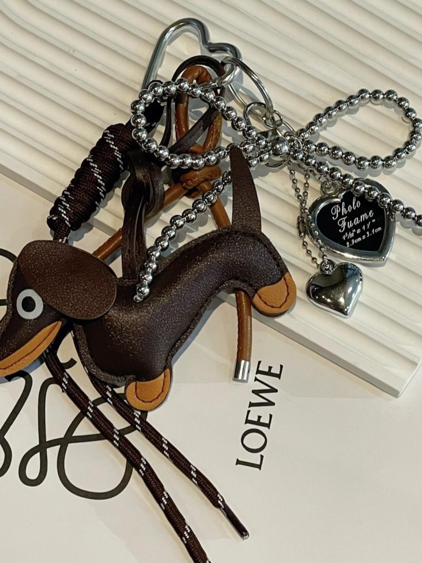 Adorable Weimaraner Dog Keychain, Unique Car Key Ring, Bag Charm, Braided Lanyard, Heart Frame Key Holder, All-Season Accessory