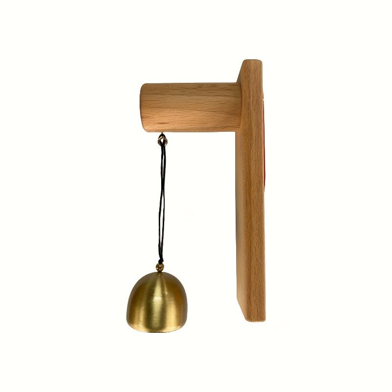 A retro wooden doorbell-mechanical, power-free doorbell device, made of solid wood, designed in rural farmhouse style, suitable for home, office or shop decoration, classic doorbell, suitable for house entrance and office decoration.