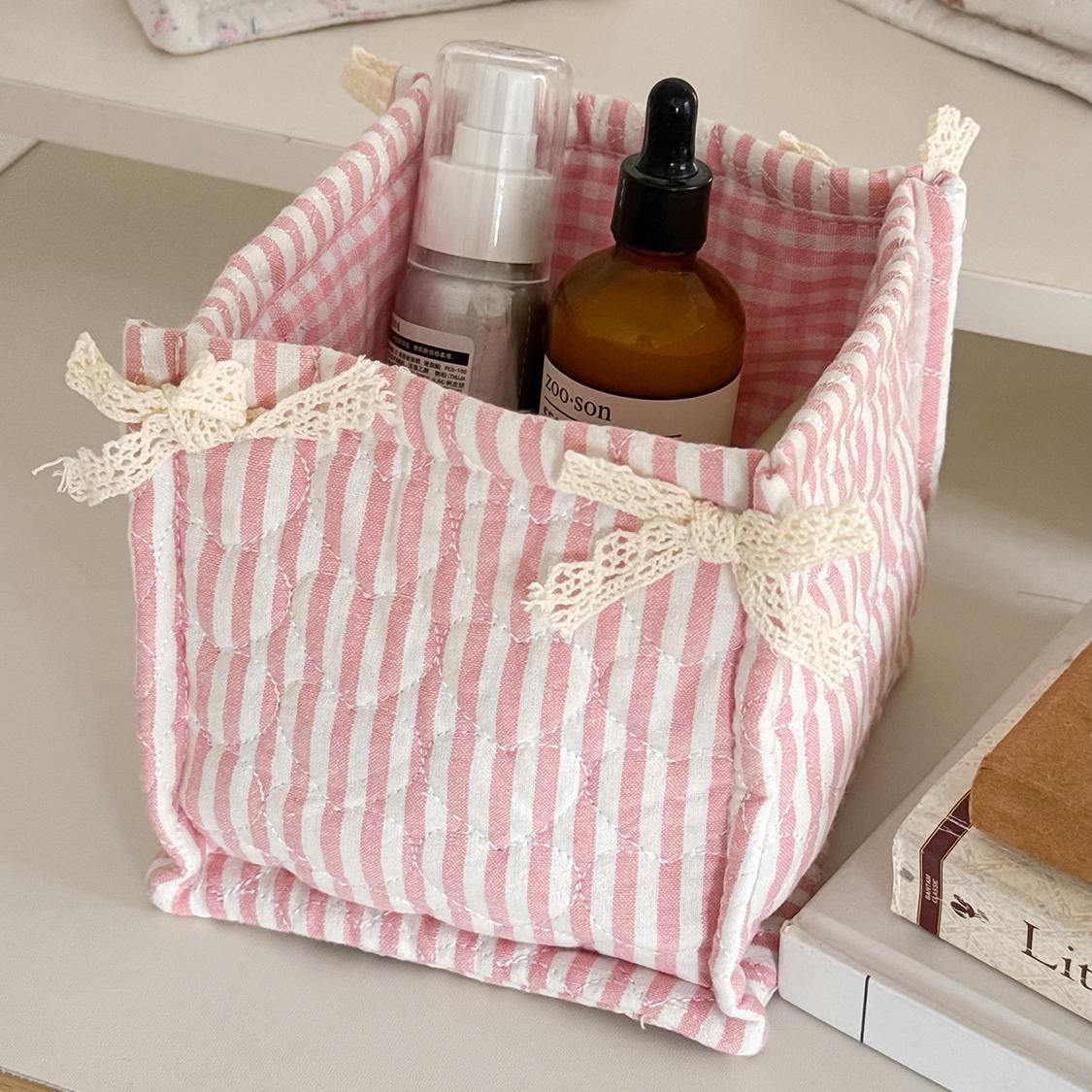 Cute butterfly quilted fabric storage basket, foldable square desktop organizer for cosmetics, skincare products, and miscellaneous items, Instagram-style floral print storage bin suitable for home, dorms, and vanity tables