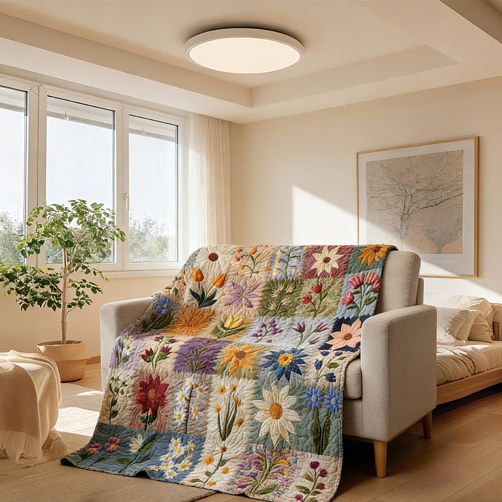 Floral Pattern Patchwork Quilted Throw Blanket, Soft Comfortable Warm Napping Blanket, Cool Bedroom Bedding Blankets for Home Office Travel Dormitory, Soft Comfy Blanket