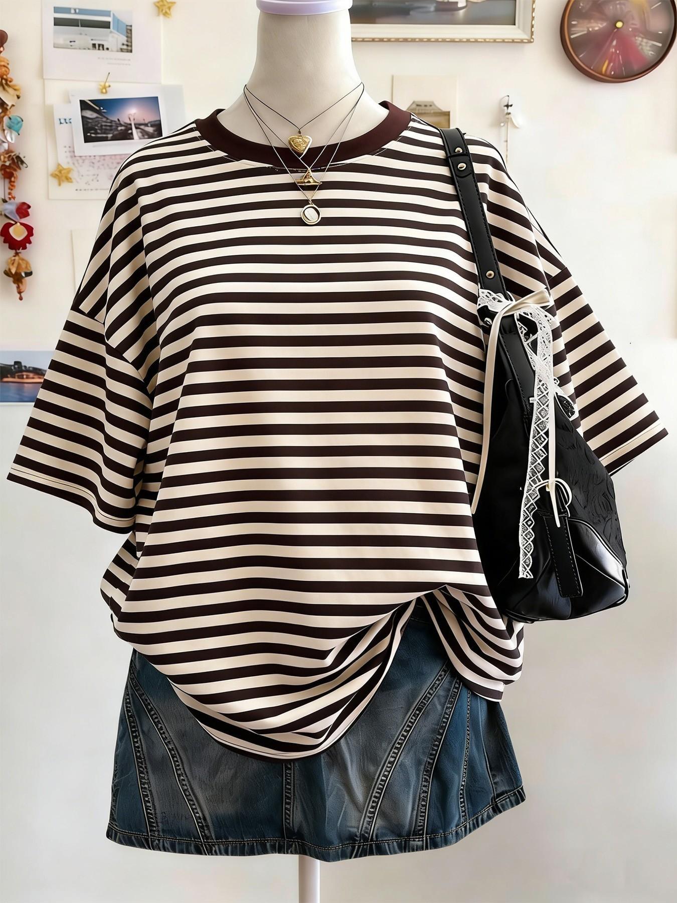 Vintage Patchwork Graphic T-Shirt, Bright Colors, Comfortable Jesus Cross Faith Pattern, Round Neck, Casual Daily Wear