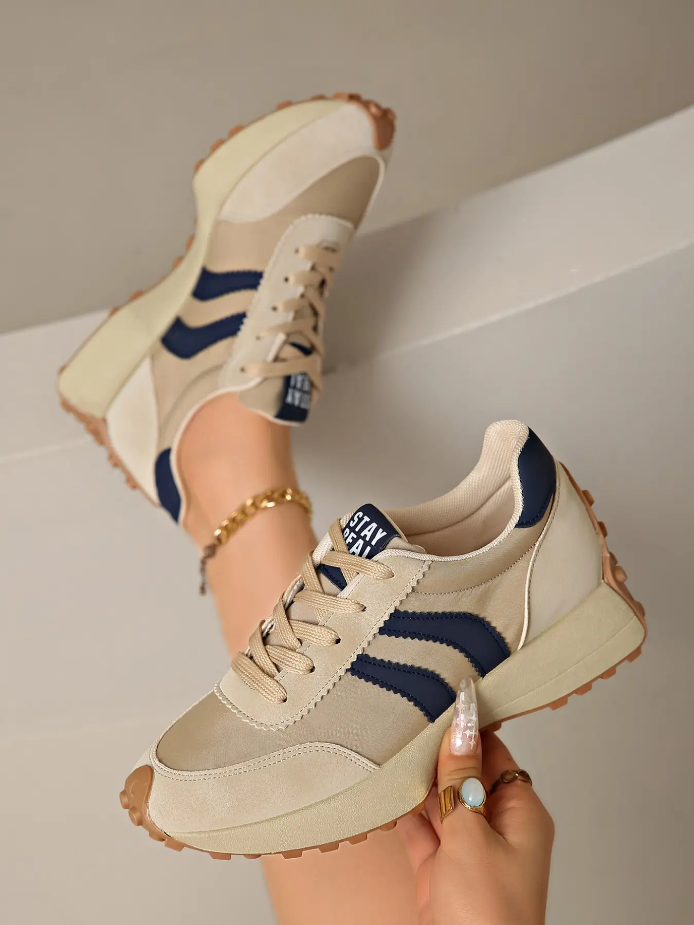 New Women's Kinetic Impact Lace-Up Shoes, Comfortable Daily Wear, Durable Design, Long-Lasting, Perfect Gift Choice, Casual Style