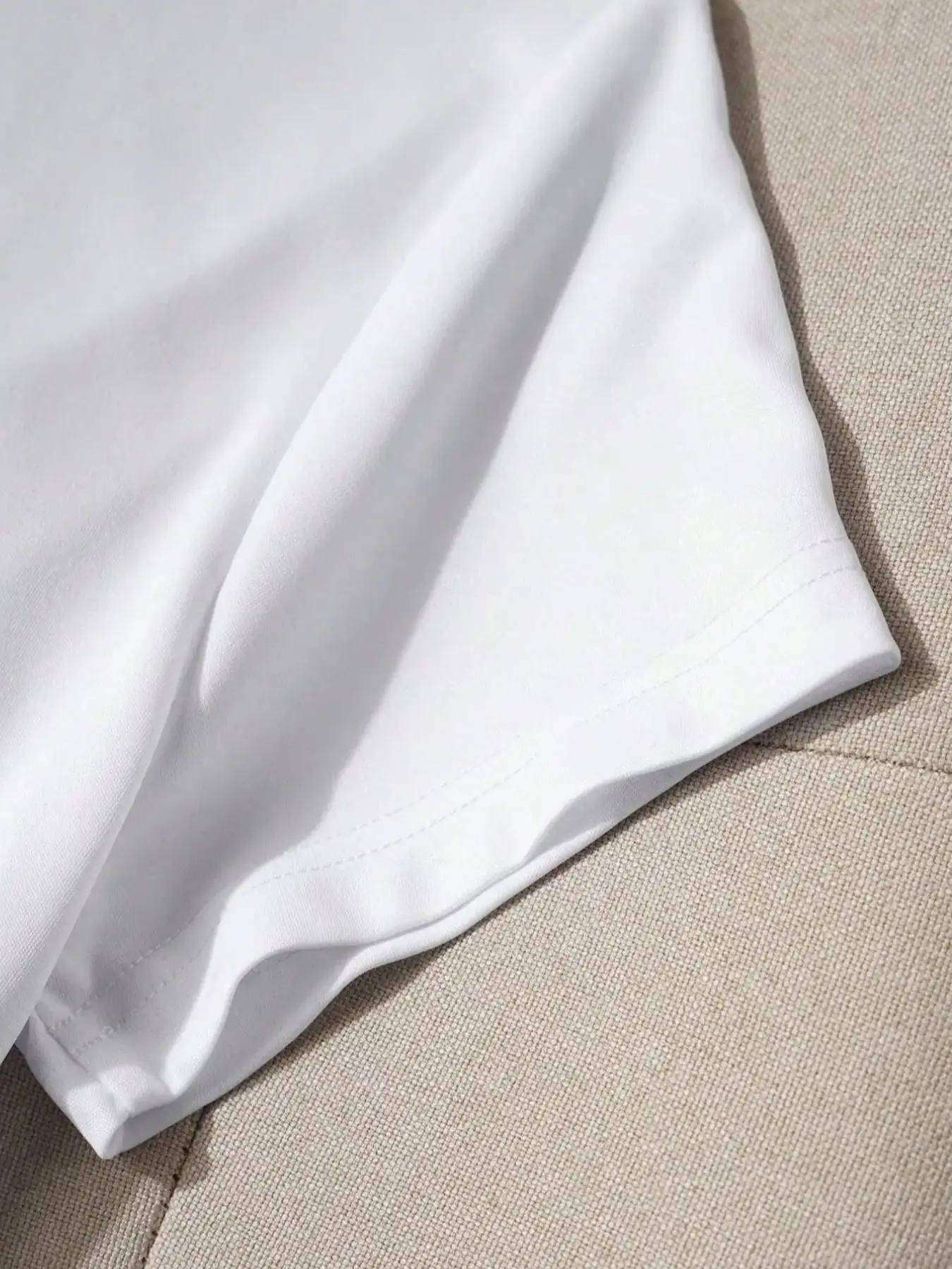 Women's Oversized Graphic Tee - Cute Highland Cow "I'm Not A Hot Mess I'm A Spicy Disaster" Funny Sarcastic Shirt, Pink Valentine's Day Casual Everyday Oversized T-Shirt, Trendy Sassy Disaster Graphic Top, Loose Fit Comfortable Short Sleeve Tee