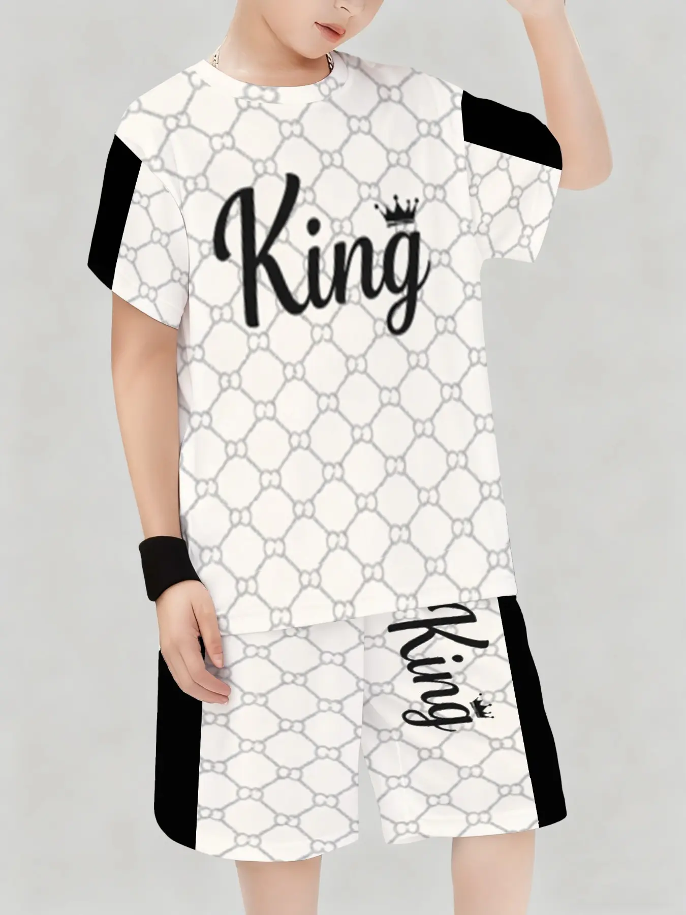 Boys' Casual King Letter Print Set, Summer Clothing Set, Matching Outfit Set, Fashion Hoodie Short Sleeve Tee and Track Shorts, Outdoor Kids Clothing, Clothes Kids, Fitted Style