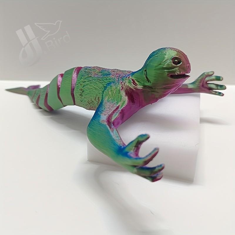 Jointed Shark Figure with Gradual Color Change, Poseable Arms, Nautical Theme Decor, Home Office Desk Ornament, Outdoor Plastic Ocean Monster Statue