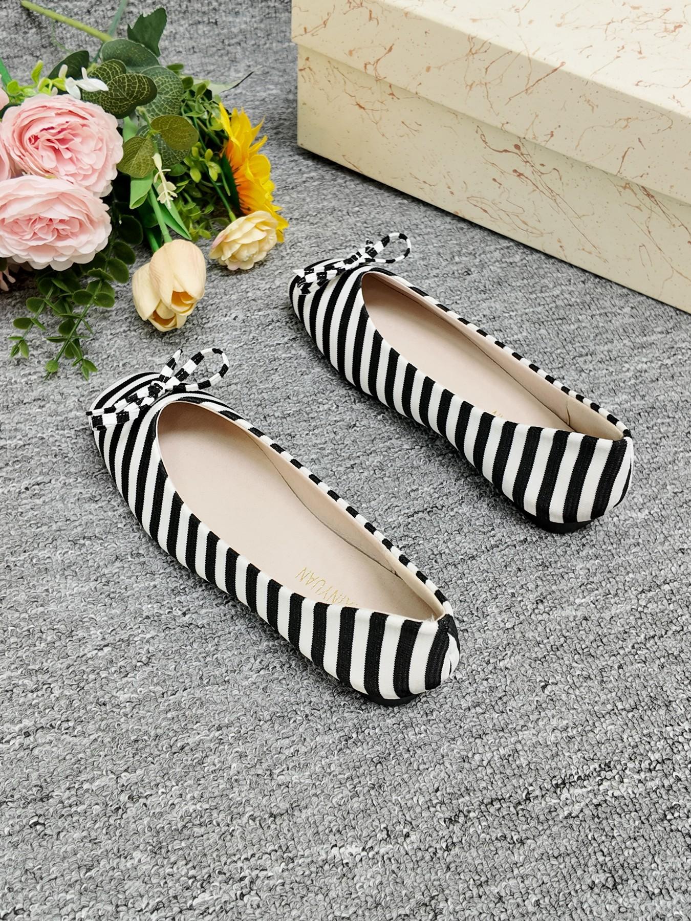2026 New Striped Square Toe Flat Shoes, French Soft Sole Low Top Bow Single Shoe, Commuter Versatile Slimming Women's Shoes