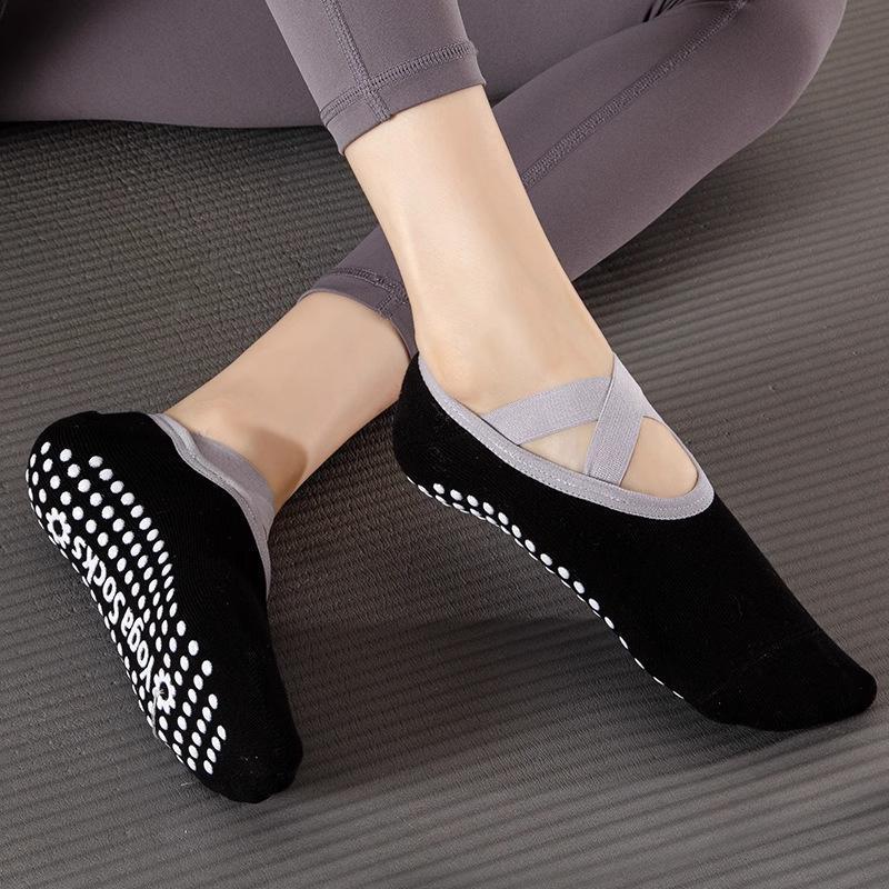 Women's Yoga Socks with Strap, Non-Slip Ballet Barre Socks, Anti-Skid Grip Bottom, Ideal for Dance, Fitness, Workout, Home Use