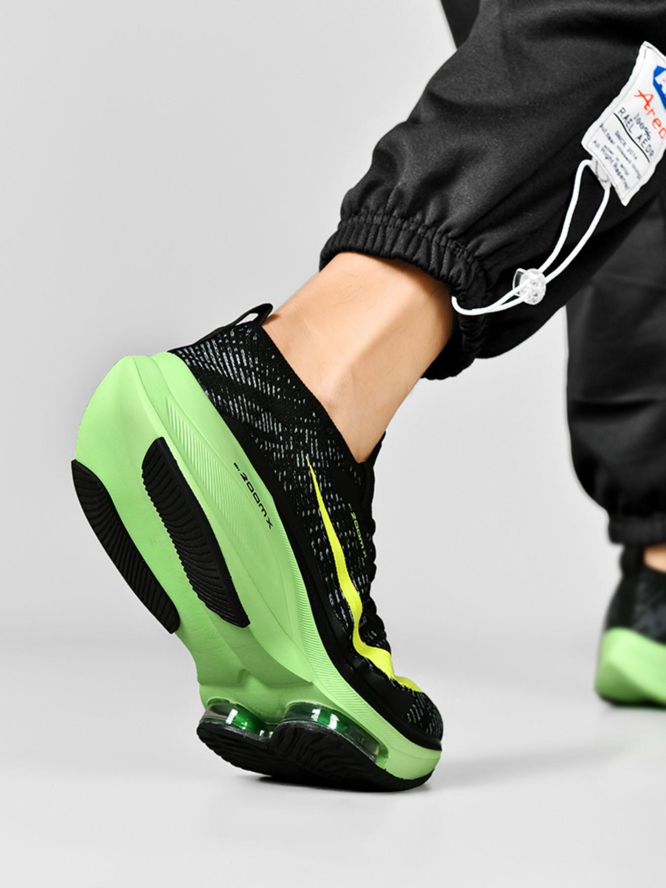 Dxsole Men's Sporty Outdoor Lightweight Running Shoes, Breathable Textile Upper Anti-Slip Wear-Resistant Sole Ultra-Light Cushioned Sneakers for All Seasons