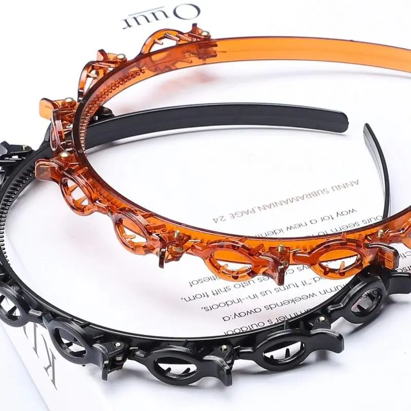 💖Easy Braided Hairband with Tooth Clips｜Non-Slip Side Braid Headband for Women & Girls Daily Styling