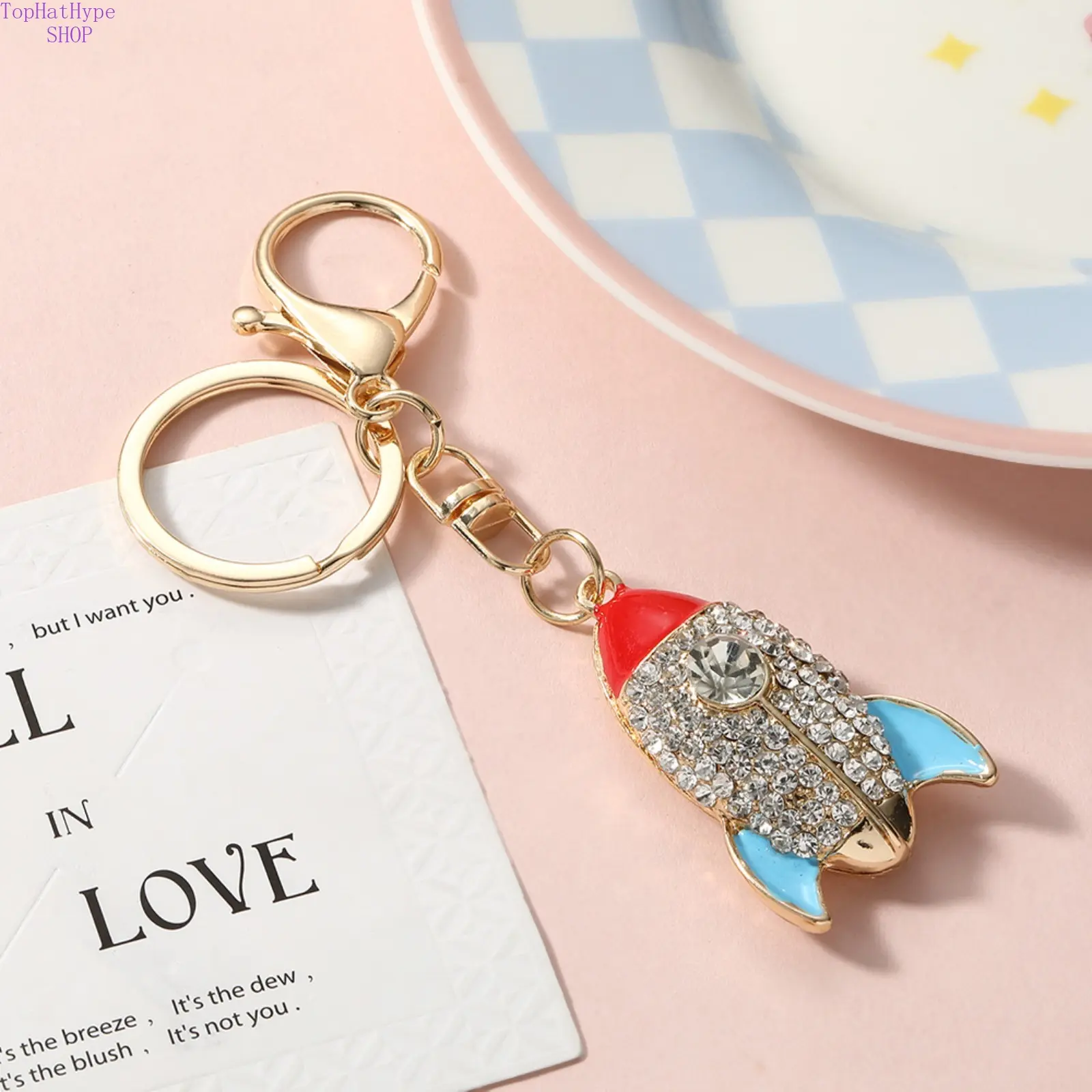 Rocket Keychain Charm, Cute Mini Rocket Pendant, Trendy Aesthetic American Style Accessory, Unique Fashion Ornament for Car Key Ring, Backpack & Purse, Fun Casual Gift for Teens and Young Adults