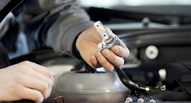 AUXITO 9005 9006 HB3 HB4  LED Headlights Bulbs Combo, 50000LM Bright 6500K Cool White, 120W Fanless Light Bulbs, Pack of 4