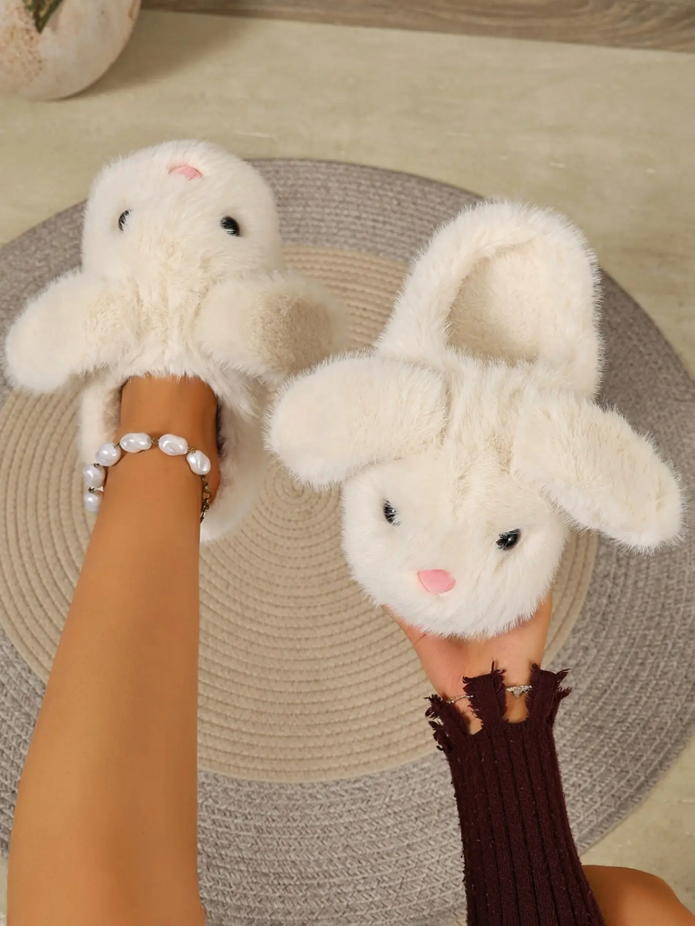 Adorable 3D Bunny Ear Plush Slip-On Women's Shoes, Cute Rabbit Design Warm Indoor Cotton Slippers, Perfect for Daily Wear & Gifts, Soft Fluffy Footwear