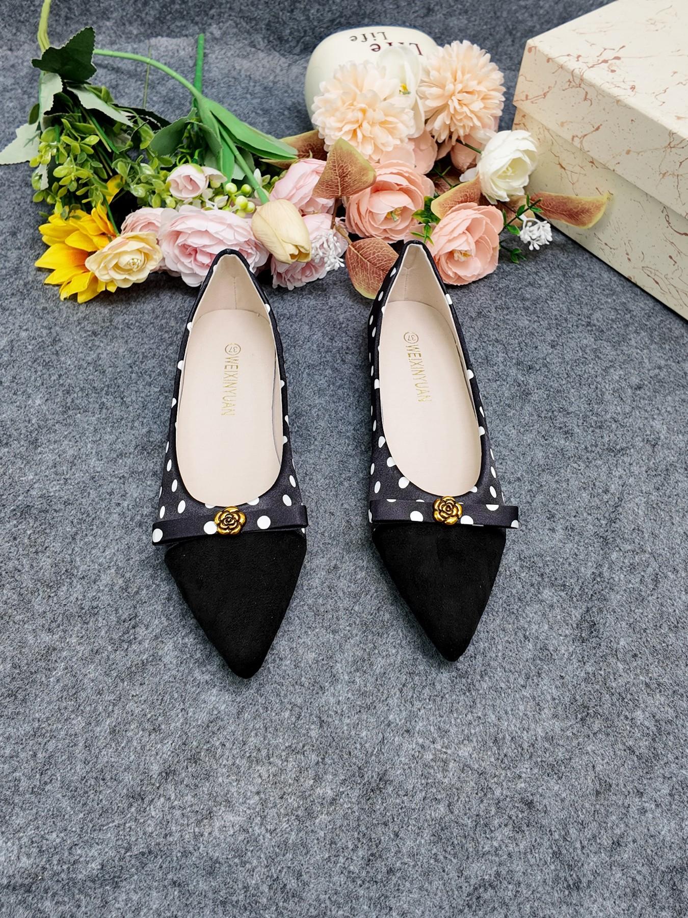 Elegant Polka Dot Textile Shoes, Soft Rubber Sole, Casual Style, All-Season Wear, Perfect for Office & Commute, Women's Footwear