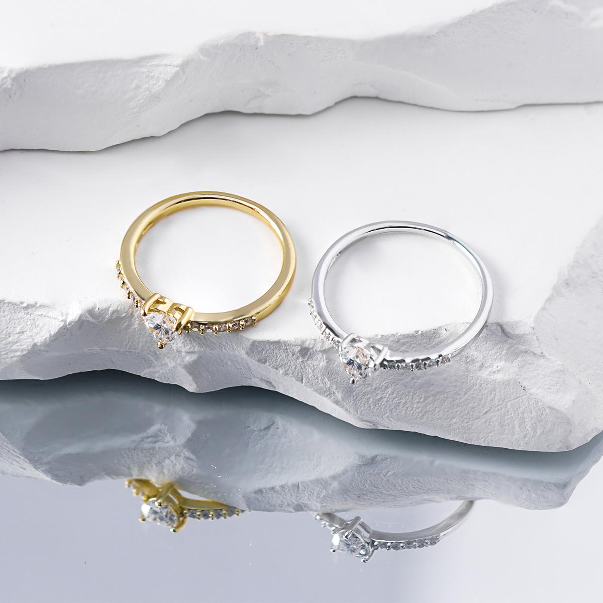 Delzzad 14k Gold-Plated Chic Iced Out Heart Ring Lab-Created Moissanite Ring S925 Sterling Silver/Copper Moissanite Jewelry Perfect Christmas Gift