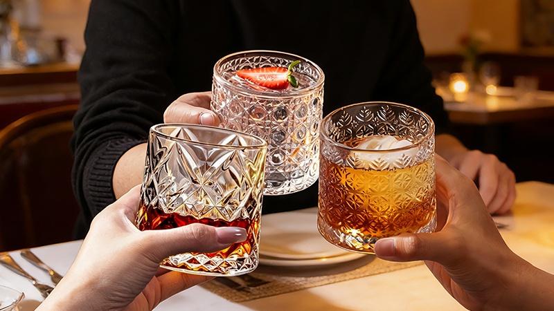 360° Spinning Whiskey Glass Set – 2 Crystal Glasses with Ice Ball Molds & Gift Box | Stress-Relief Bourbon Scotch Glassware  for Wine Whiskey Lovers, Any Occasion,Perfect for Halloween, Trick-or-Treat Parties, Spooky Home Décor & Holiday Gifts