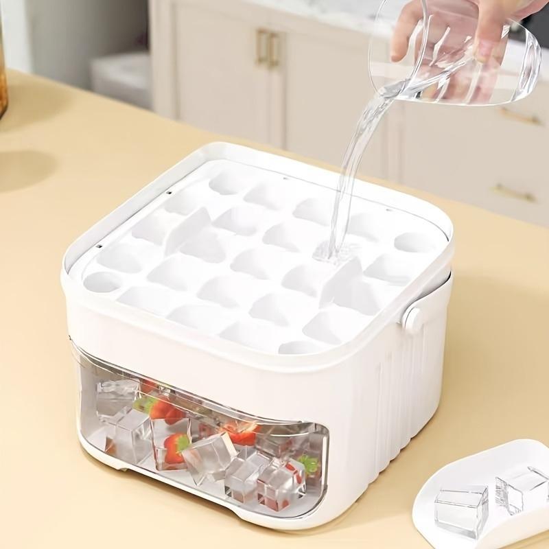 Double-layer ice cube tray with lid for home use, large capacity, fits small fridges, stackable storage for easy ice making, Ice Cube Mold