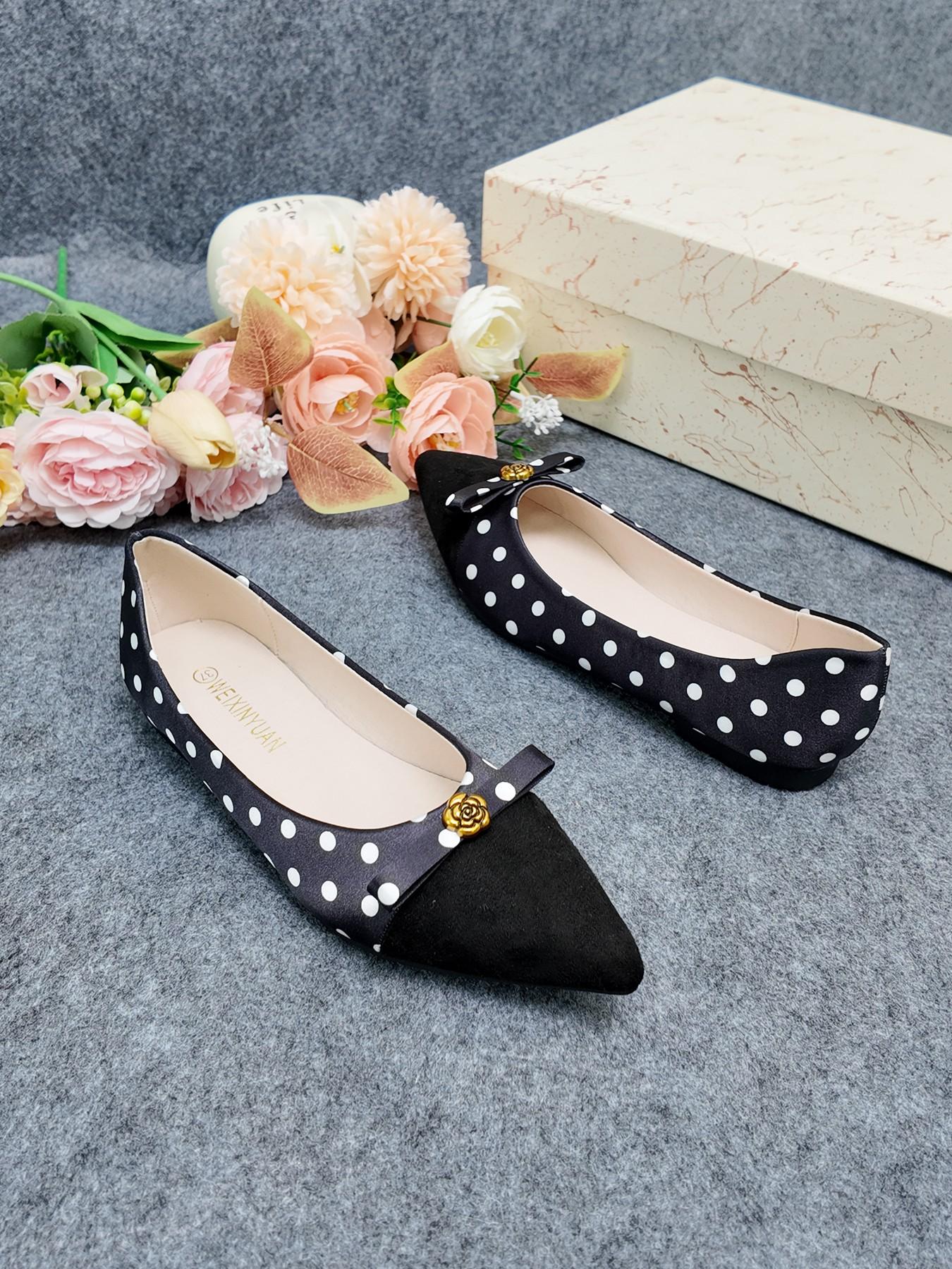 Elegant Polka Dot Textile Shoes, Soft Rubber Sole, Casual Style, All-Season Wear, Perfect for Office & Commute, Women's Footwear
