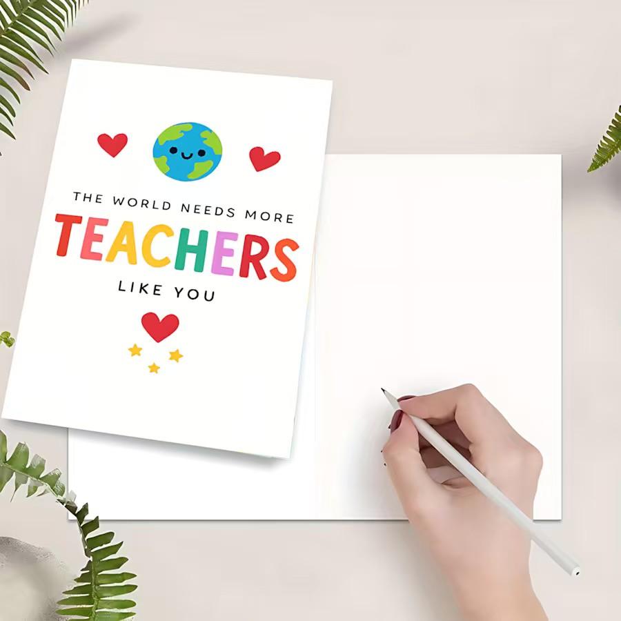 1/3/7pcs Heartwarming Teacher Appreciation Greeting Card, "The World Needs More Teachers Like You" Colorful Design with Earth & Hearts, Perfect Thank You Gift for Educator, Mentor, Professor, Ideal for End of Year, Teacher's Day, Retirement