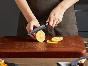 FOHERE Knife Set with Block 13 Pieces, Colorful Stainless Steel Knife Set with Anti-slip Handle, Complete Kitchen Knife Set with Sharpener