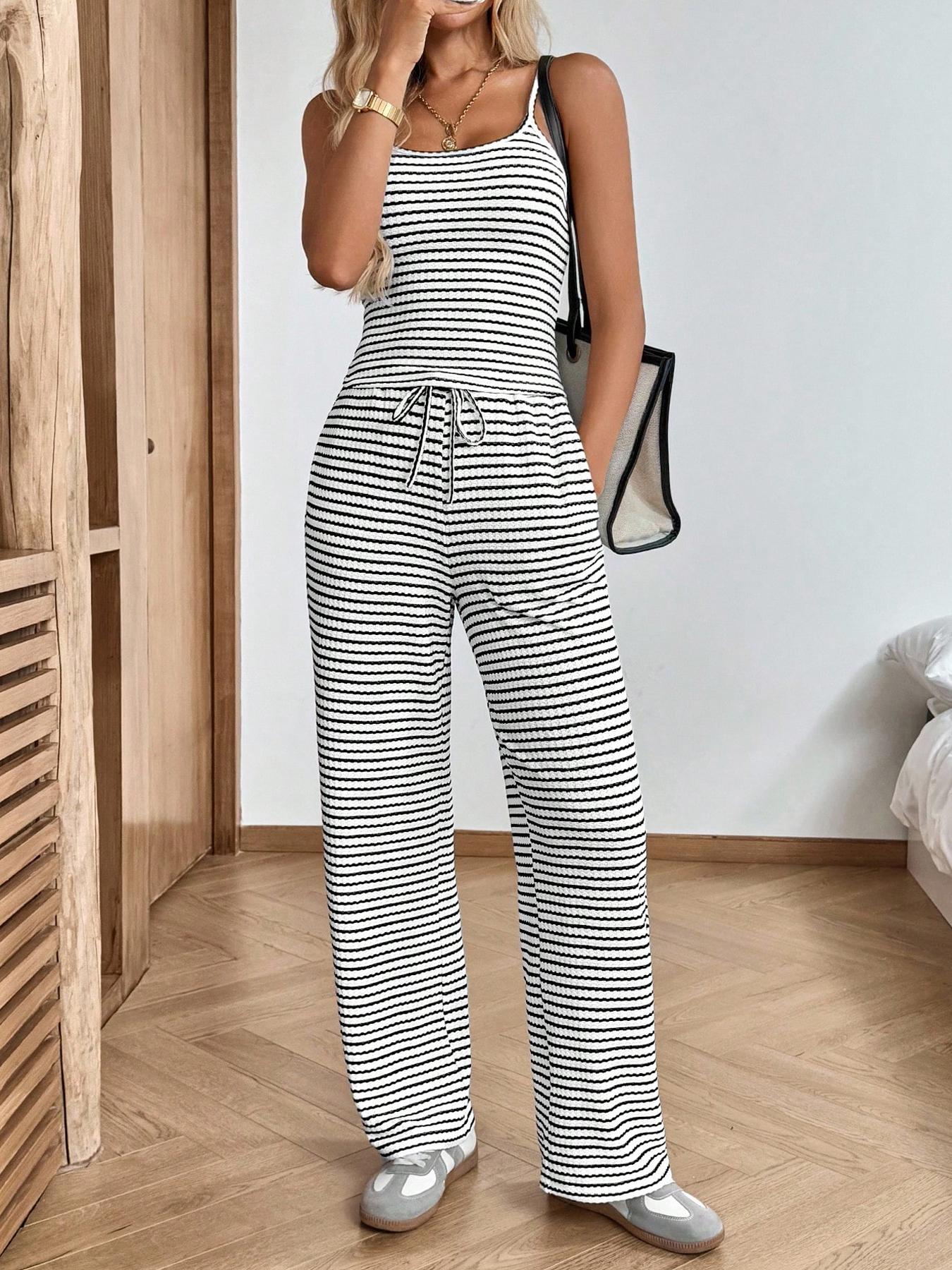 Women's Casual Striped Halter Top and Elastic Long Pants Set, Summer Vacation, 2 Piece Set, Fitted, Stylish and Comfortable