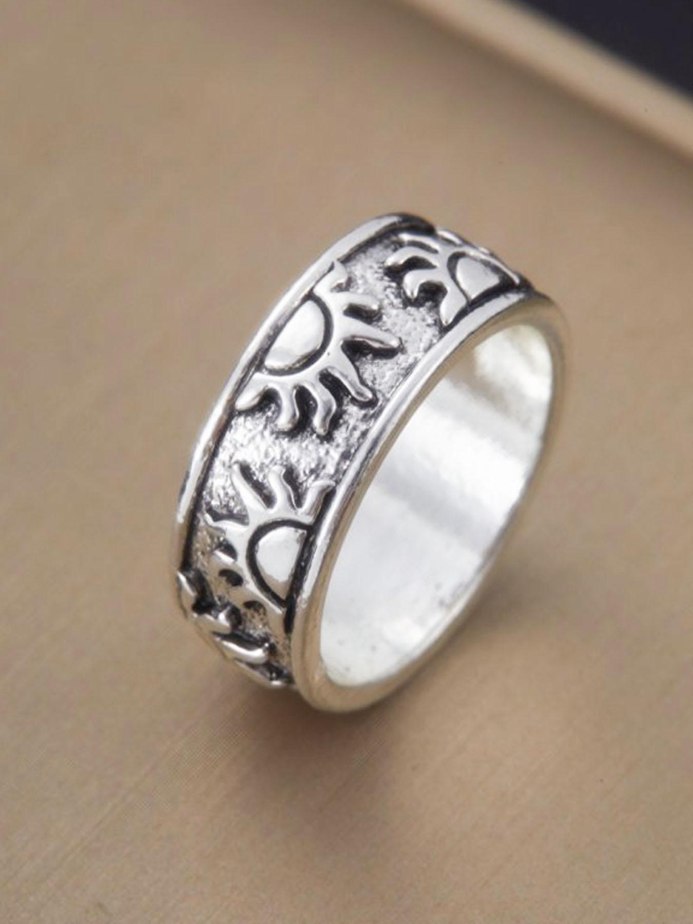 Vintage Punk Sun Ring, Antique Silver Color, Unisex Couple Jewelry, Fashionable Jewelry, Creative Daily Wear, Party Accessory, Unique Design, Statement Ring, Punk Style Ring, Unique Rings