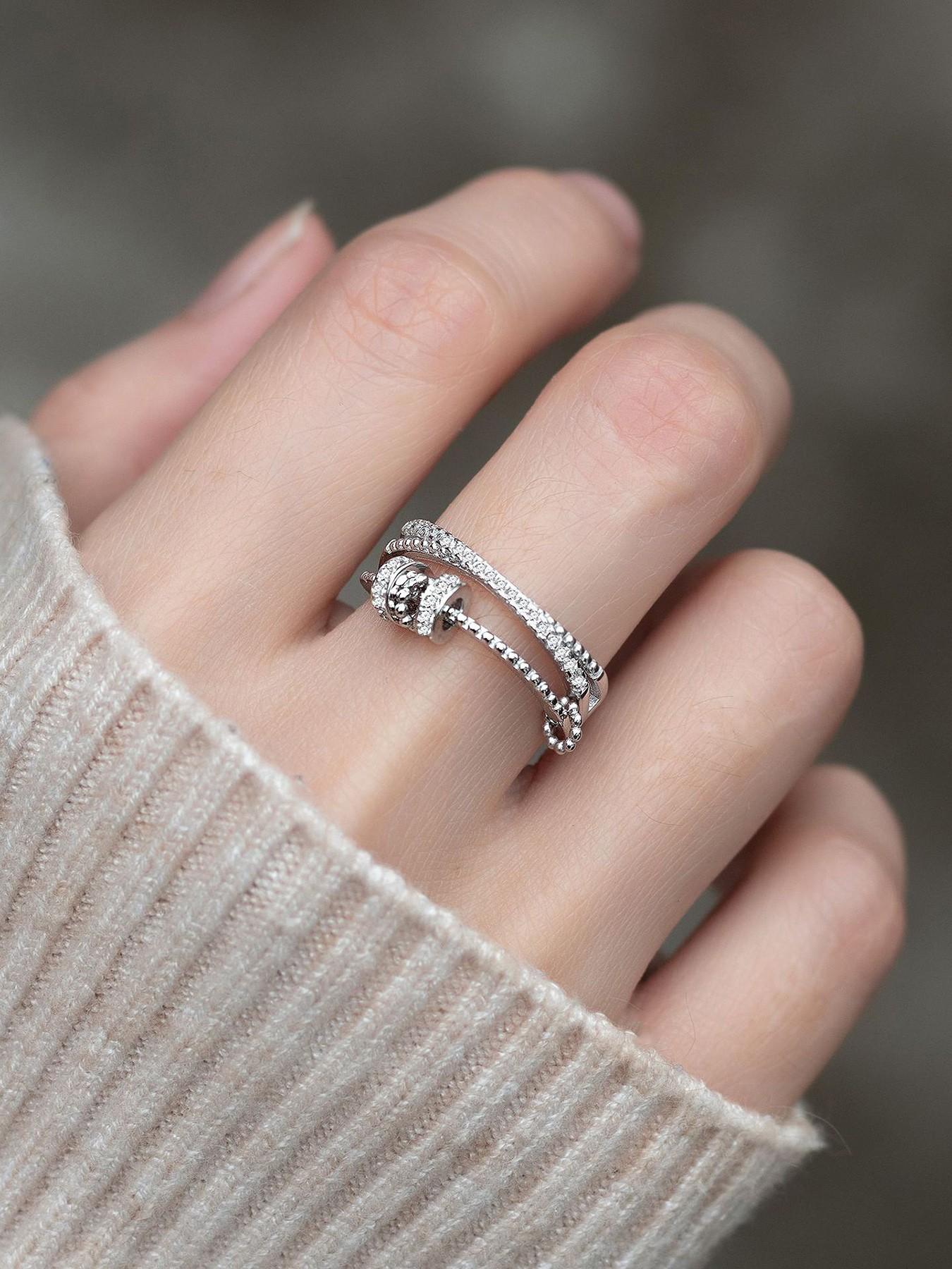 To my daughter - The Stress Relief Meditation Finger Spinner Ring, with a Beaded Rotator, Adjustable Rotating Finger Spinner Jewelry, as a gift for your daughter/stepdaughter, a graduation gift, a perfect gift for her