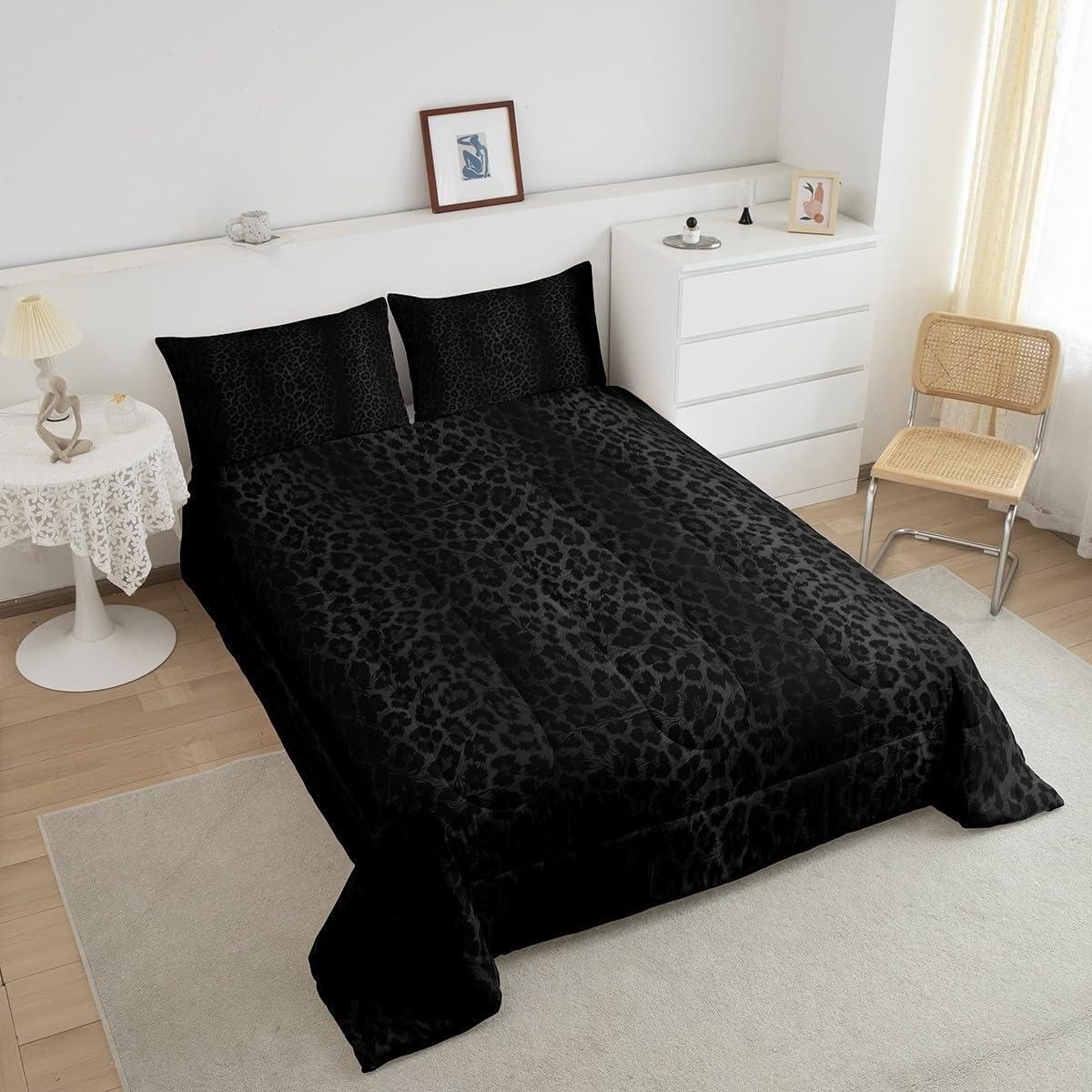 3-piece Black Leopard Print Quilted Comforter Set, Soft Bedding Sets (1 comforter + 2 pillowcases, pillowcases without inserts), available in Twin, Full, Queen sizes, U-shaped quilting, comforter with 200gsm filling