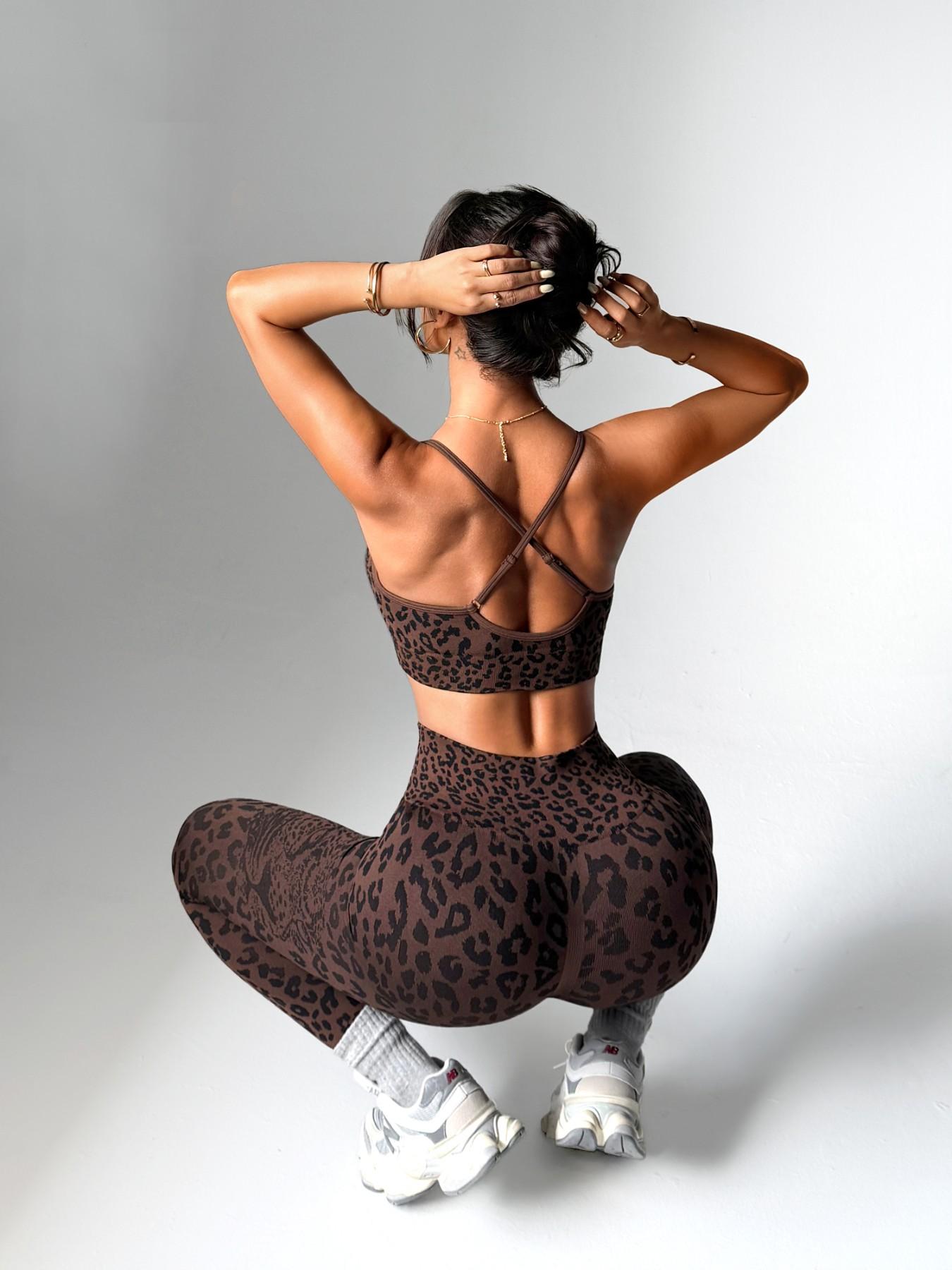 Women's Spring Summer Leopard Print Two-Piece Set, Fitted Sportswear Set, Matching Bodycon Athletic Workout Set, Athletic Clothing Set, Adjustable Straps Backless Top + High Waist Tummy Control Nine-Point Tight Yoga Pants