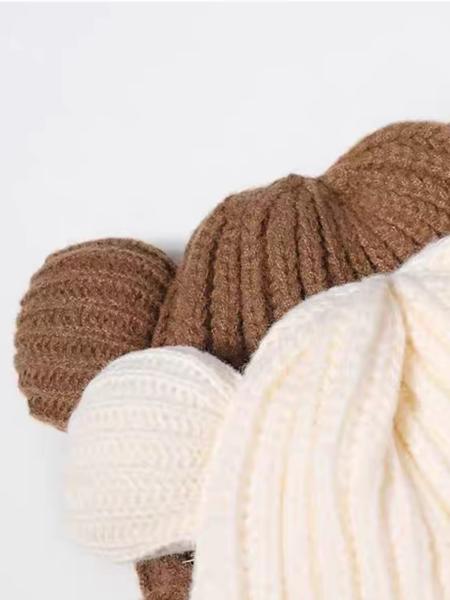 Women's Animal Ear Knit Beanie Hat, Casual Letter Patch Acrylic Warm Cap, Bear Shape Fitted Sweater Hat for All Seasons, Knitted Winter Hat