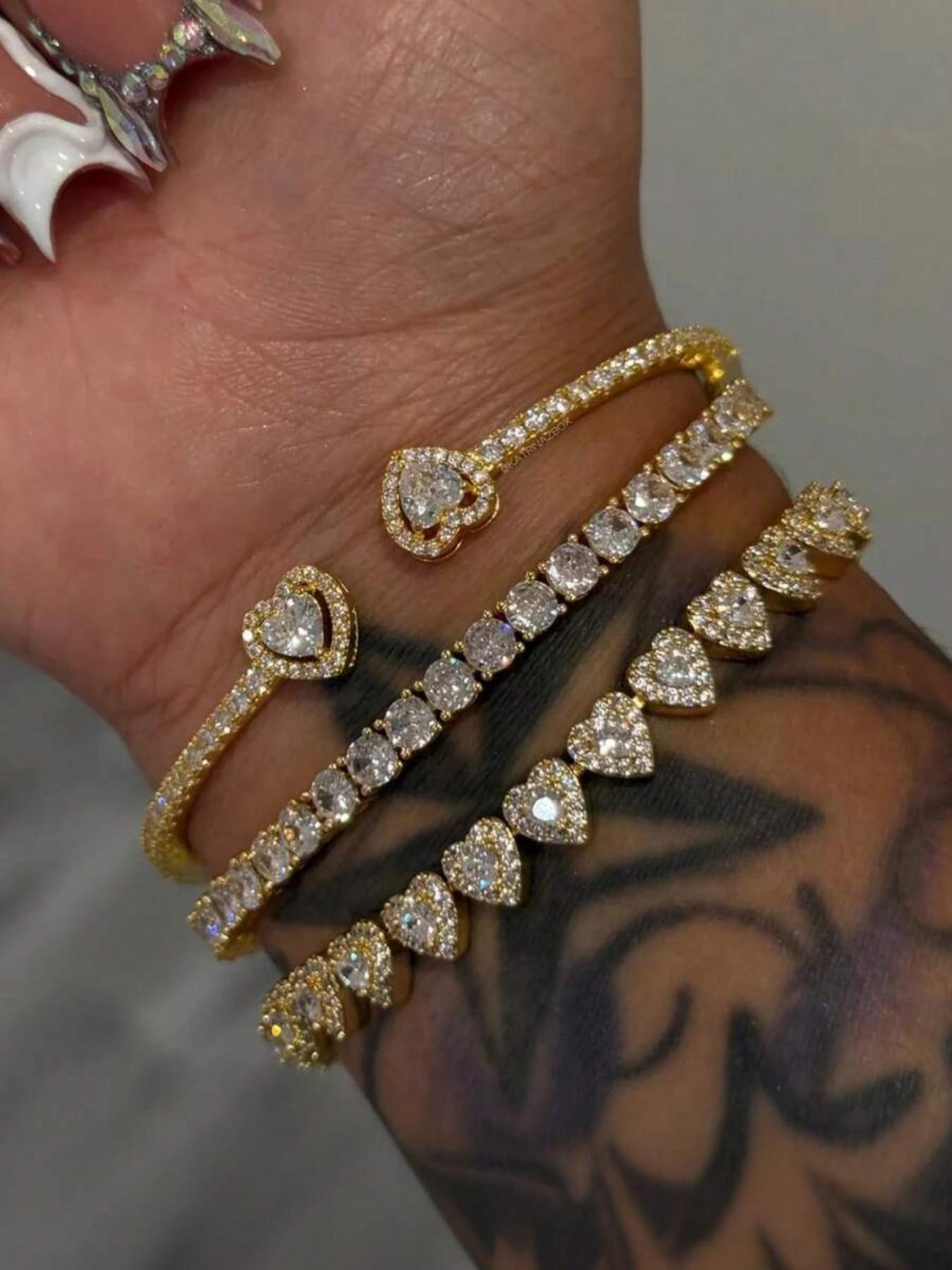 3-Piece Heart Copper Bracelet Set, Embedded Artificial Zircon, Alloy Heart Bracelets, Fashionable Daily Wear, Ideal Gift for Women