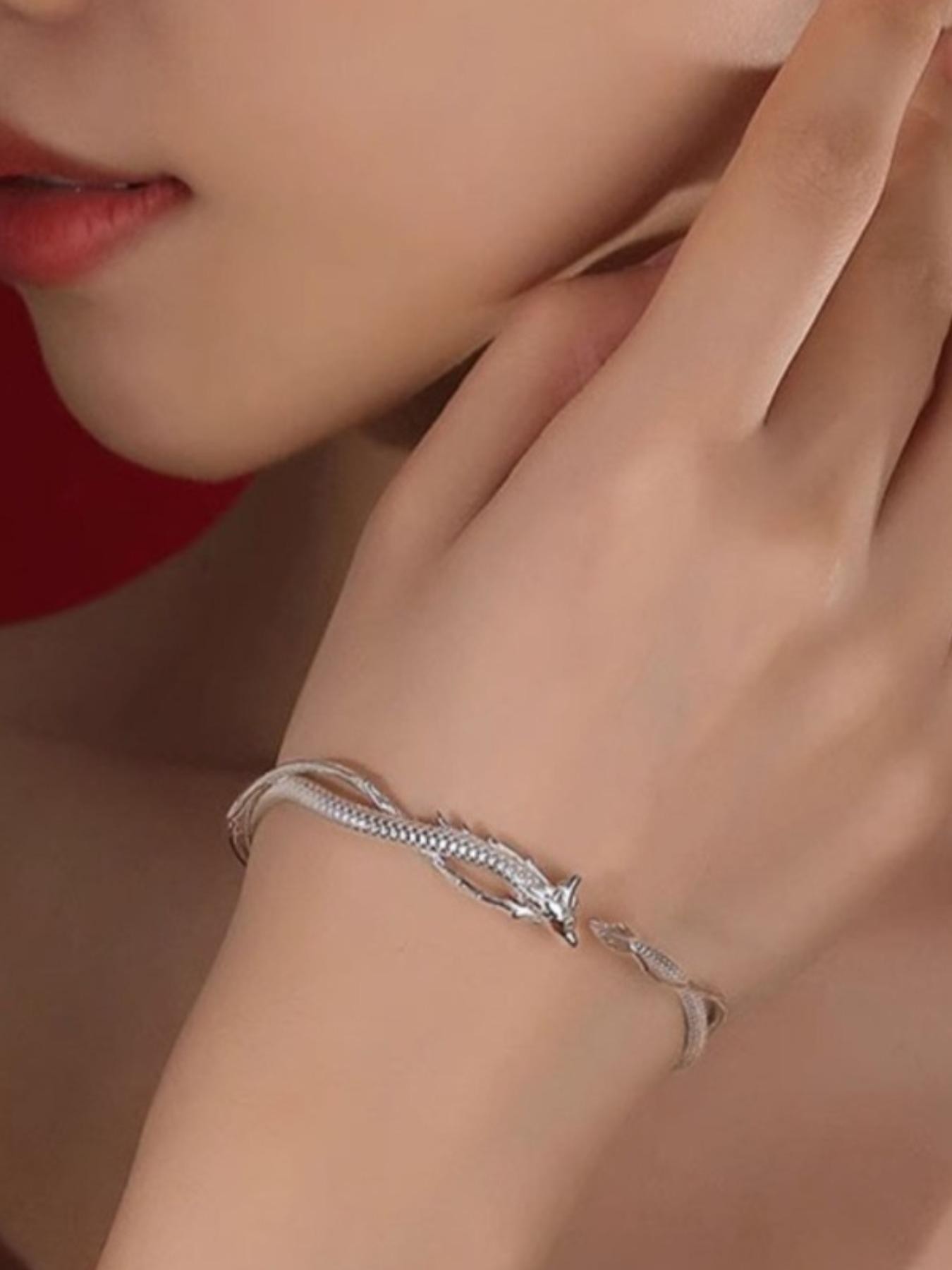 Vintage Dragon Design Adjustable Open Bracelet, Creative and Unique Women's Daily Commute Accessory, Versatile Fashion Jewelry