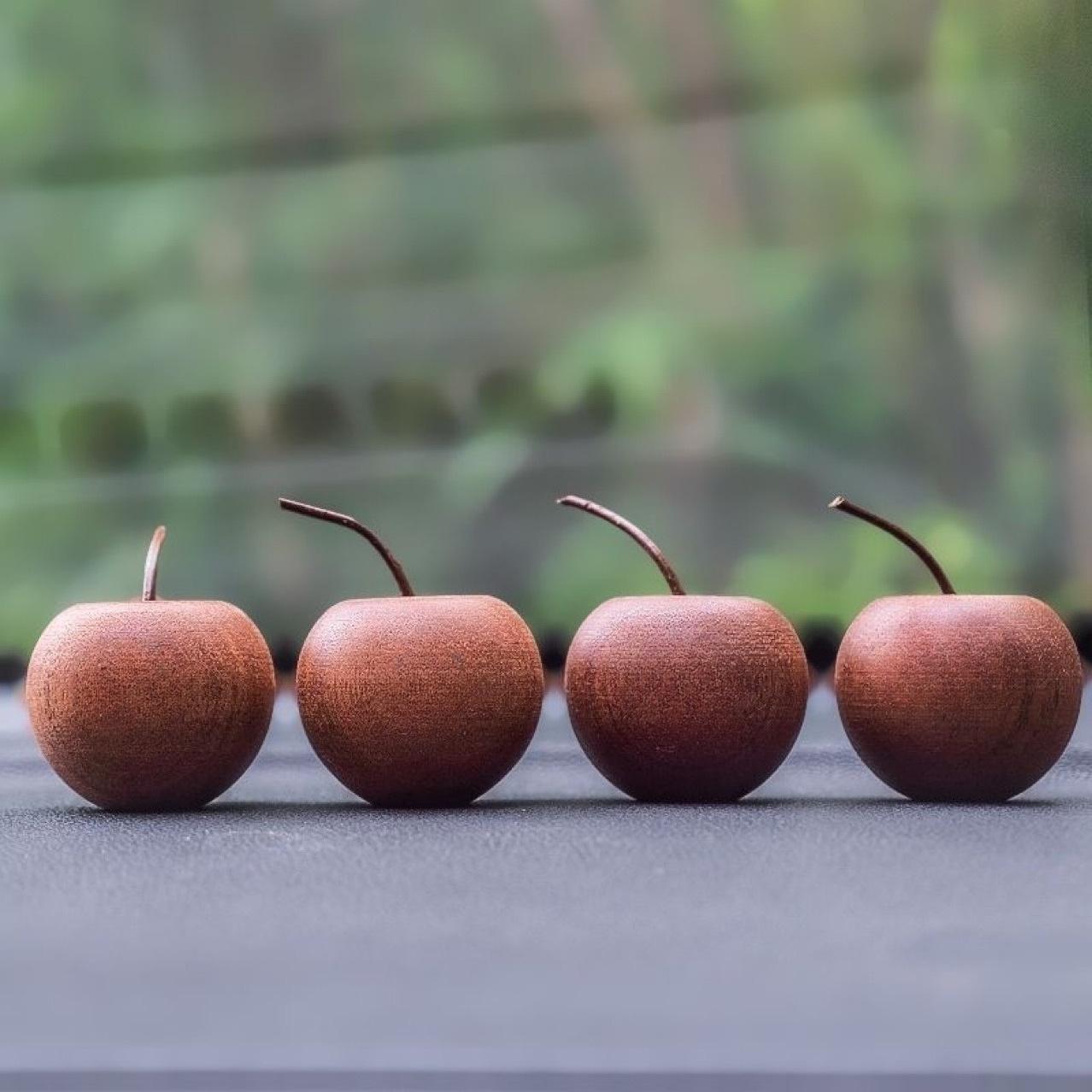 1 piece of natural texture, random pattern, solid wood, elegant wooden incense diffuser. Non-combustible, perfect gift choice – enhances air quality. Apple-shaped fragrance diffuser with natural wood grain. Suitable for homes, cars, offices, bathrooms.