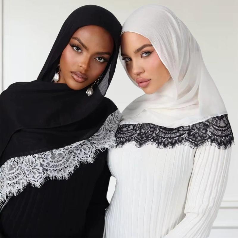 1-Piece Rayon Scarf with Lace Trim — Breathable Shawl, Head Wrap, and Hijab. Elegant Prayer Attire Accessory for Muslim Women (Middle Eastern, Western, and Arab Styles) — Suitable for Ramadan and Eid al-Adha.