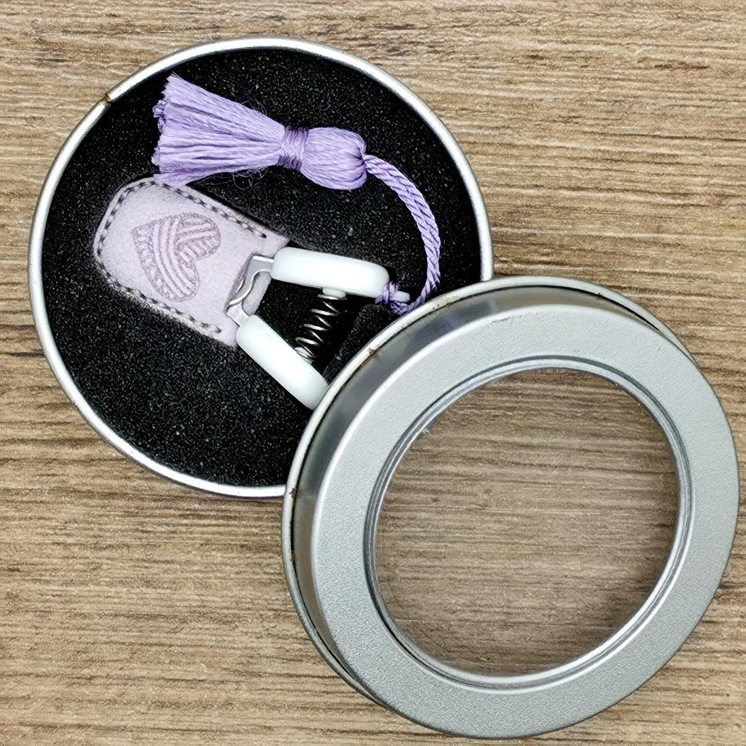 Compact Mini Knitting Scissors Set with Storage Box, Sewing Tool Kit, Essential Embroidery & Sewing Scissors for Crochet, Knitting, Cross-Stitch Crafts