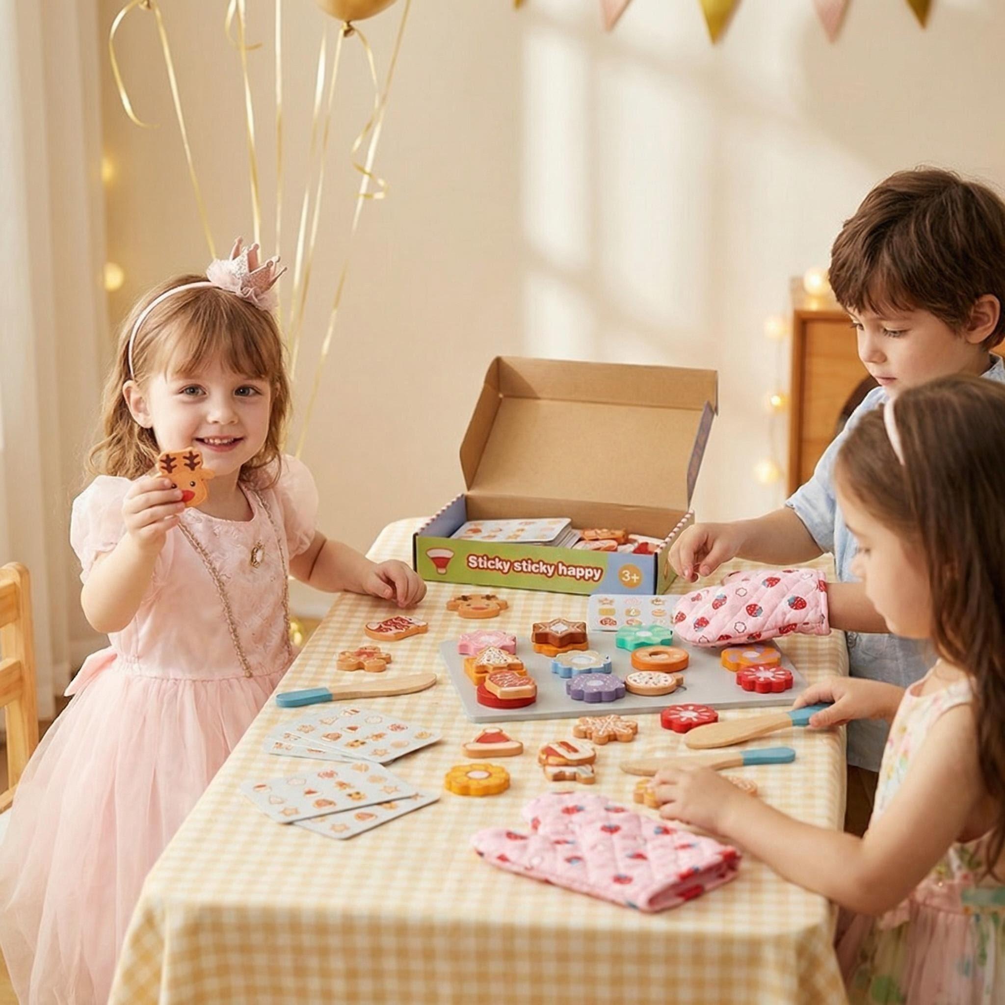 Cute Wooden Kitchen Baking Toy for Kids, Hamburgers, Fries, Pizza, Detachable Playset, Educational Role Play Gift, Ages 3+