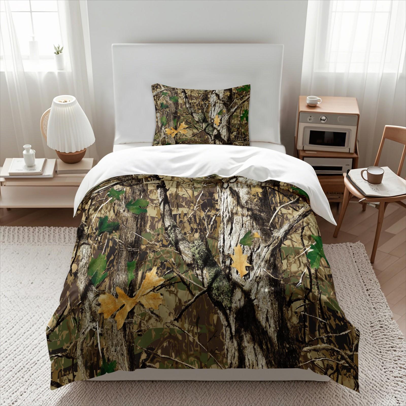 Rustic Hunting Forest Camo Duvet Cover Set, Includes 1 Duvet Cover and 1-2 Pillowcases, Woodland Forest Leaf Camouflage Print Bedding Set, Outdoor Hunter Themed Bedroom Decor for Cabin, Farmhouse & Masculine Men Spaces, Comfy Bedding Set