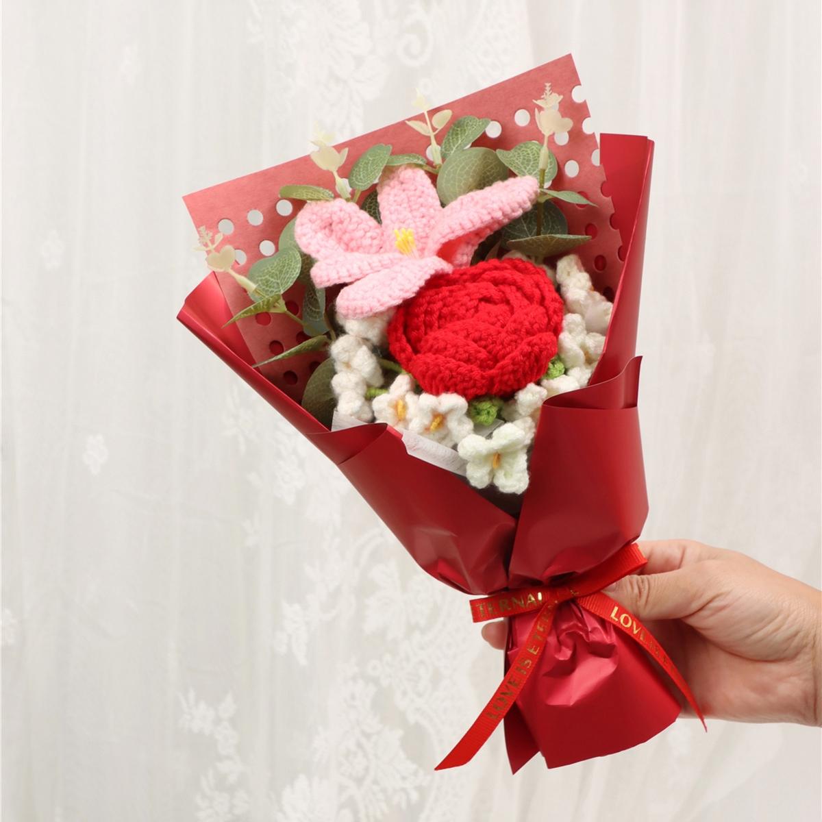 Realistic Tulip Rose Bouquet, Handmade Knitted Flower Arrangement, Crochet Artificial Flowers, Wedding Decoration, Christmas Valentine's Day Gift, Party Present