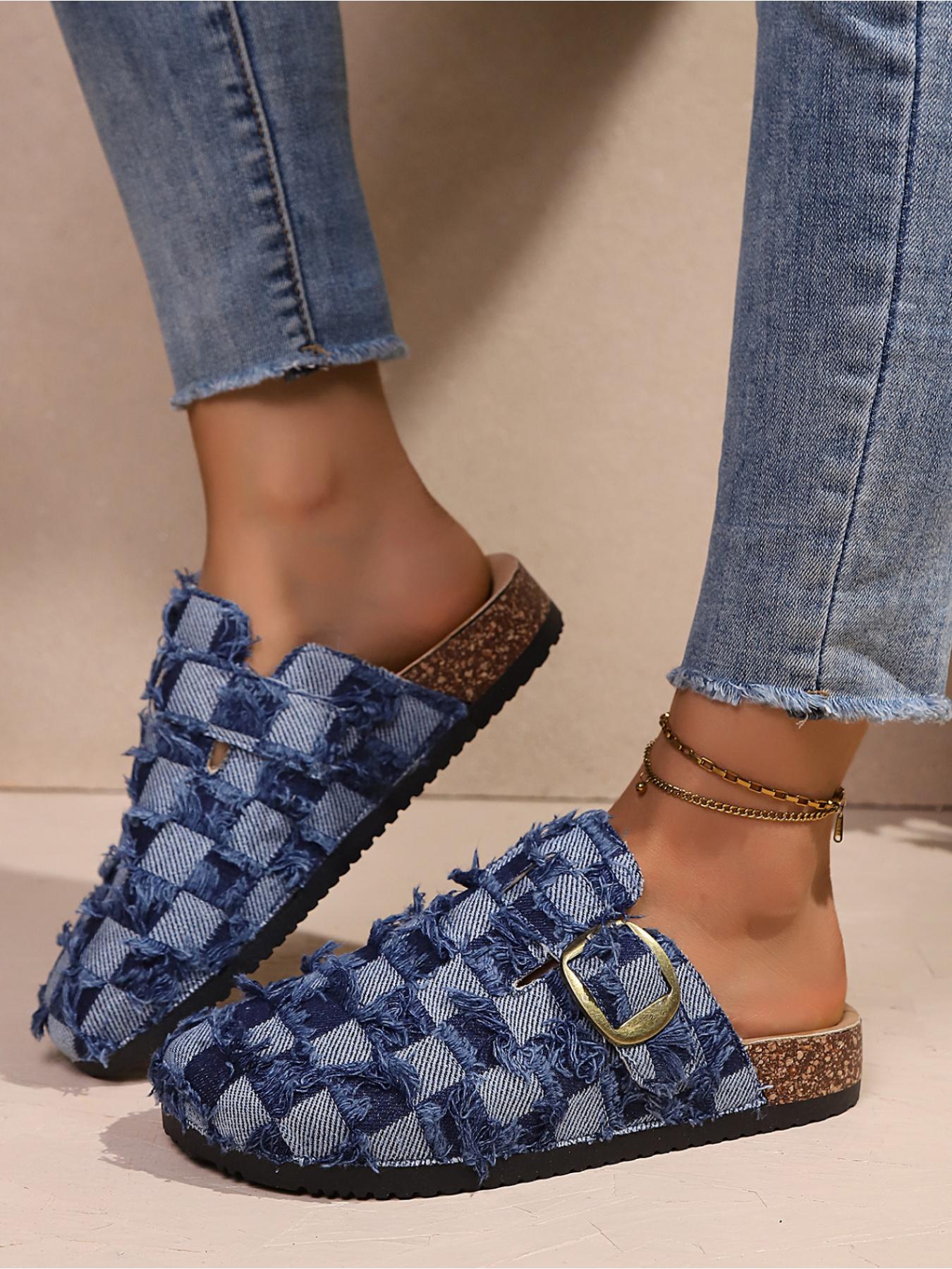 2026 New Women's Frayed Denim Checkered Mules, Vintage Distressed Plaid Closed Toe Clogs, Comfortable Slip On Slides for Summer OutdoorWomen's Black White Checkered Denim Mules, Frayed Distressed Plaid Buckle Strap Clogs, Casual Closed Toe Slides for All
