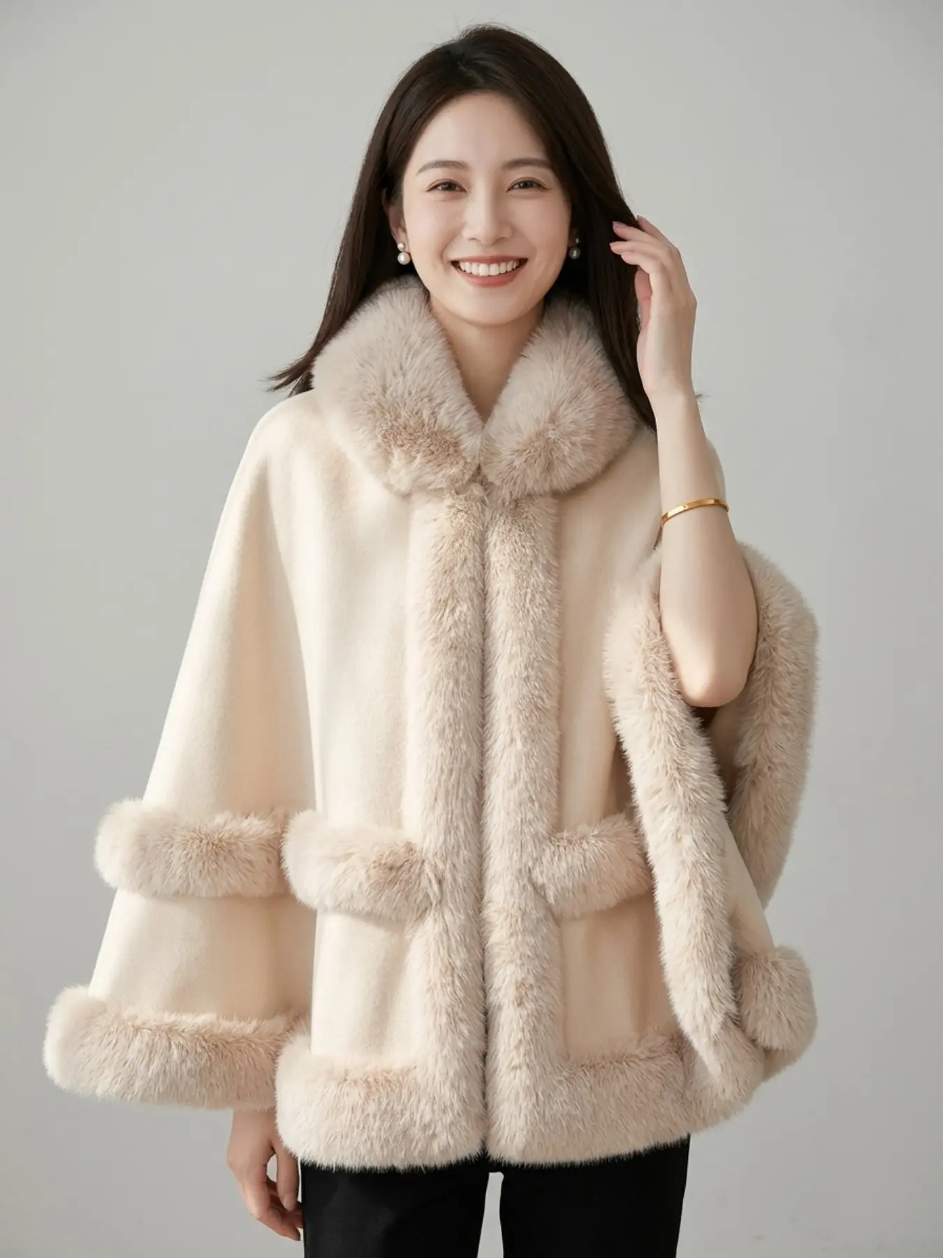 European and American Street Style Cape Coat, High-End Suede Fur Trim, Warm Lined Women's Scarf, Fall & Winter Casual Fashion