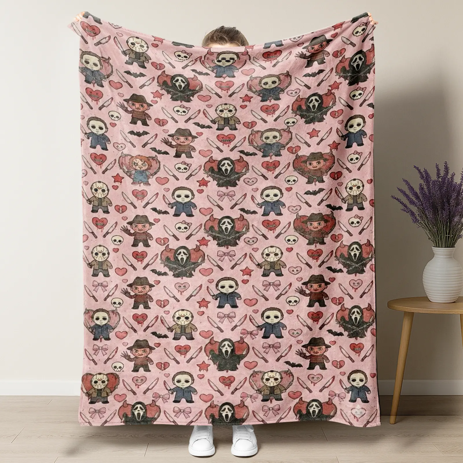 Cute Pink Horror Slasher Blanket, Kawaii Masked Villain Hearts and Bats Pattern, Super Soft 60 x 80 Inch Plush Fleece Throw for Bed Couch, Spooky Halloween Decor and Gift for Horror Movie Fans