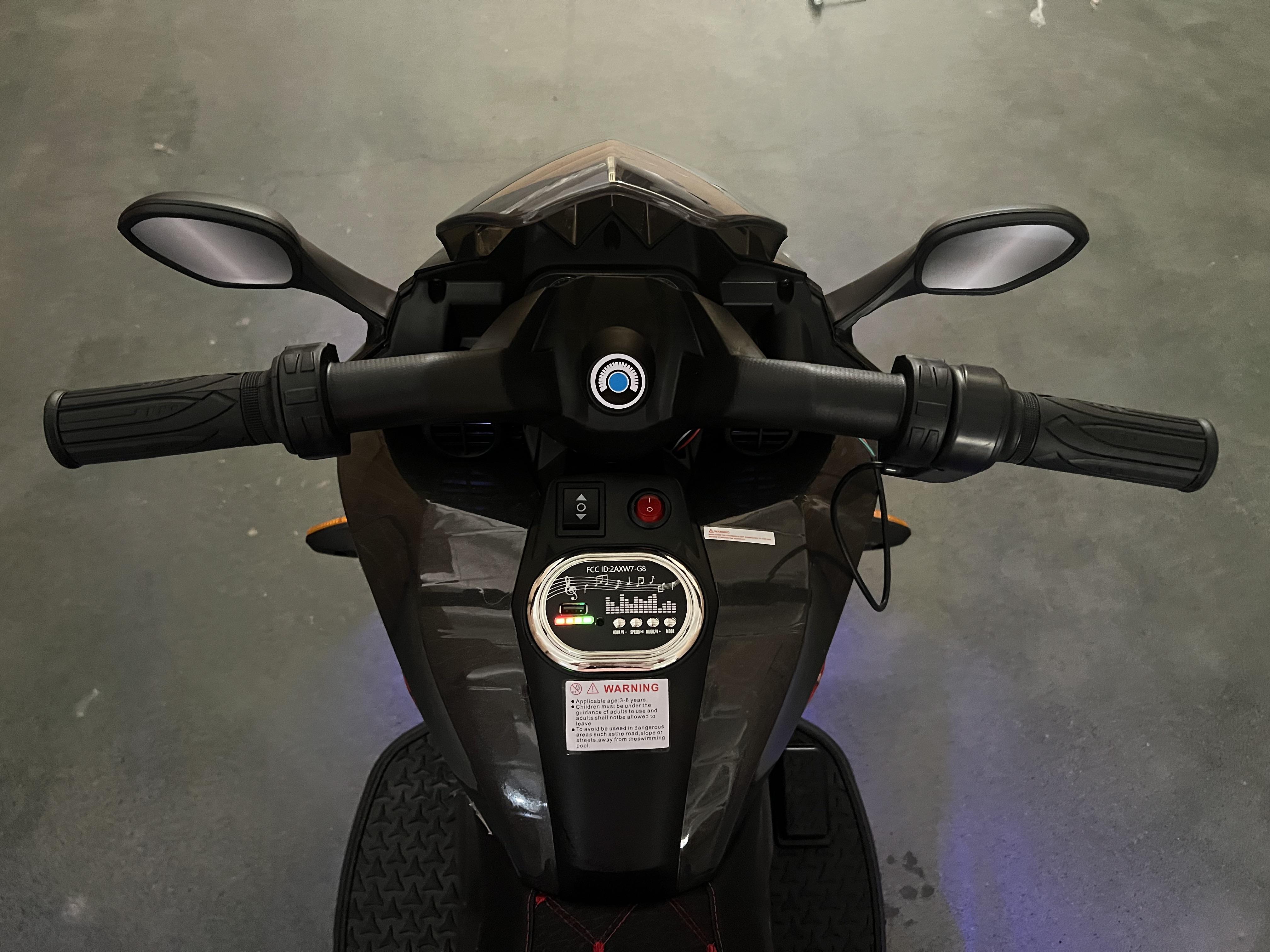 12V Electric Motorcycle for Kids Ride On Toy with Training Wheels, Manual Throttle,Hand Drive & LED Lighting Wheels - Ideal for Boys & Girls Ages 3-6