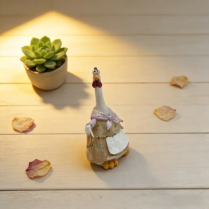 Creative New Resin Craft Couple Rooster Hen Decor, Cozy Home Ornament, Garden Courtyard Decoration, Warm and Inviting Display Piece
