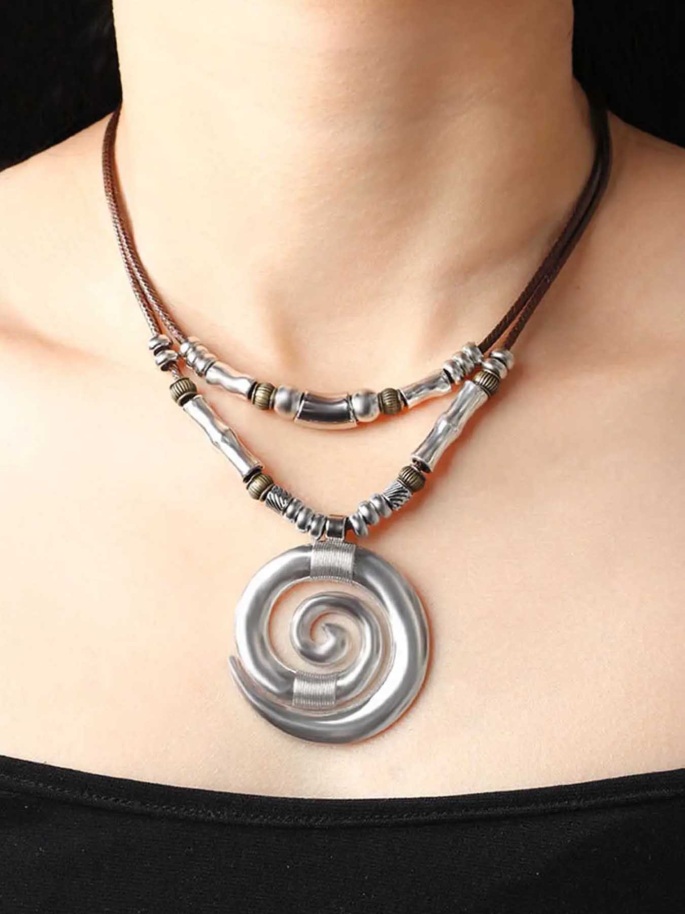 Bohemian Style Ethnic Pattern Dress, Women's Fashion Long Sleeve Maxi Dress, Casual Loose Fit Summer Dress, Boho Chic Clothing, Necklace