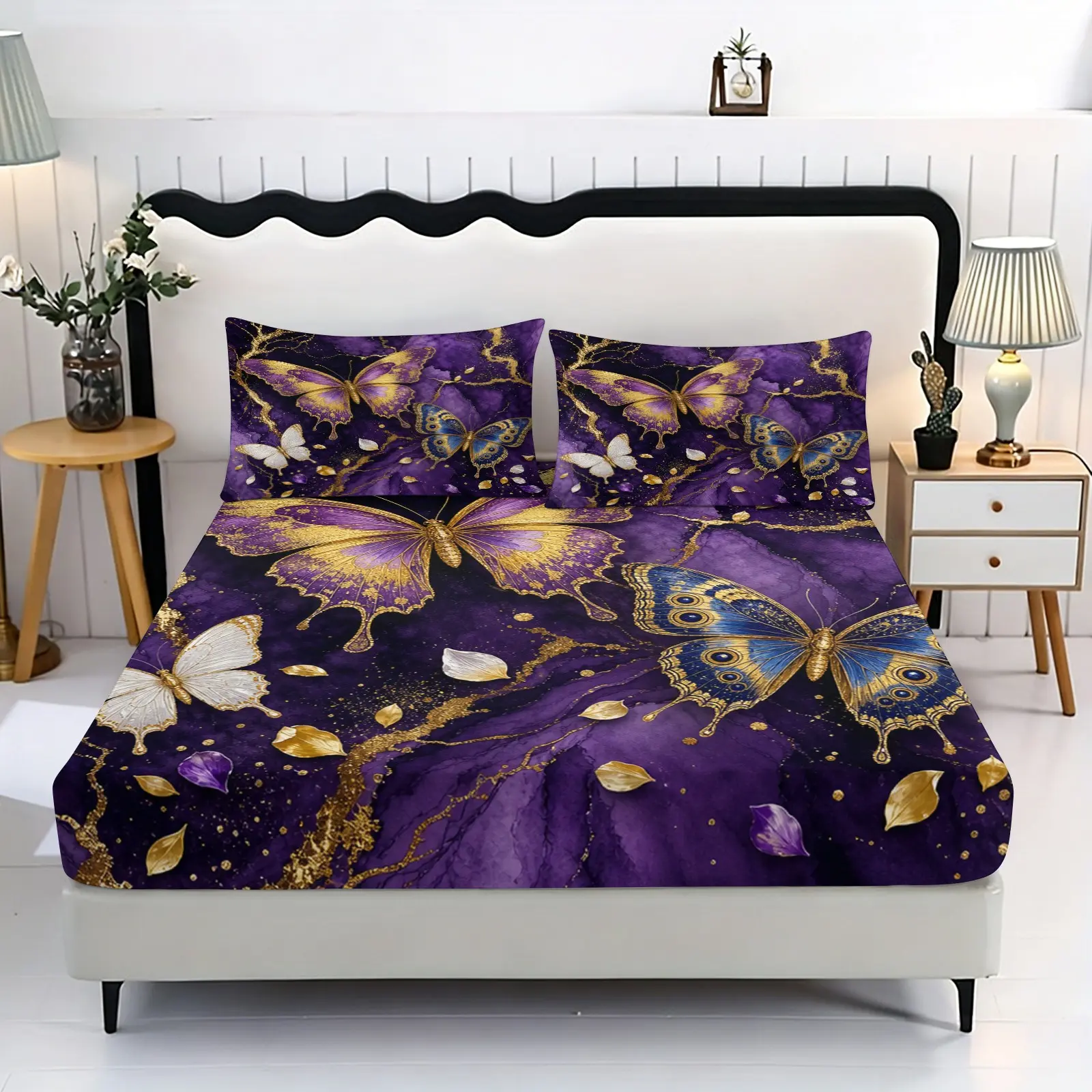 3-piece gold-plated butterfly print bedding set with a purple background, including 1 bed cover and 2 pillowcases (without filling material). A gift for friends. Suitable for single beds, double beds. Perfect for bedrooms, dormitories, guest rooms.