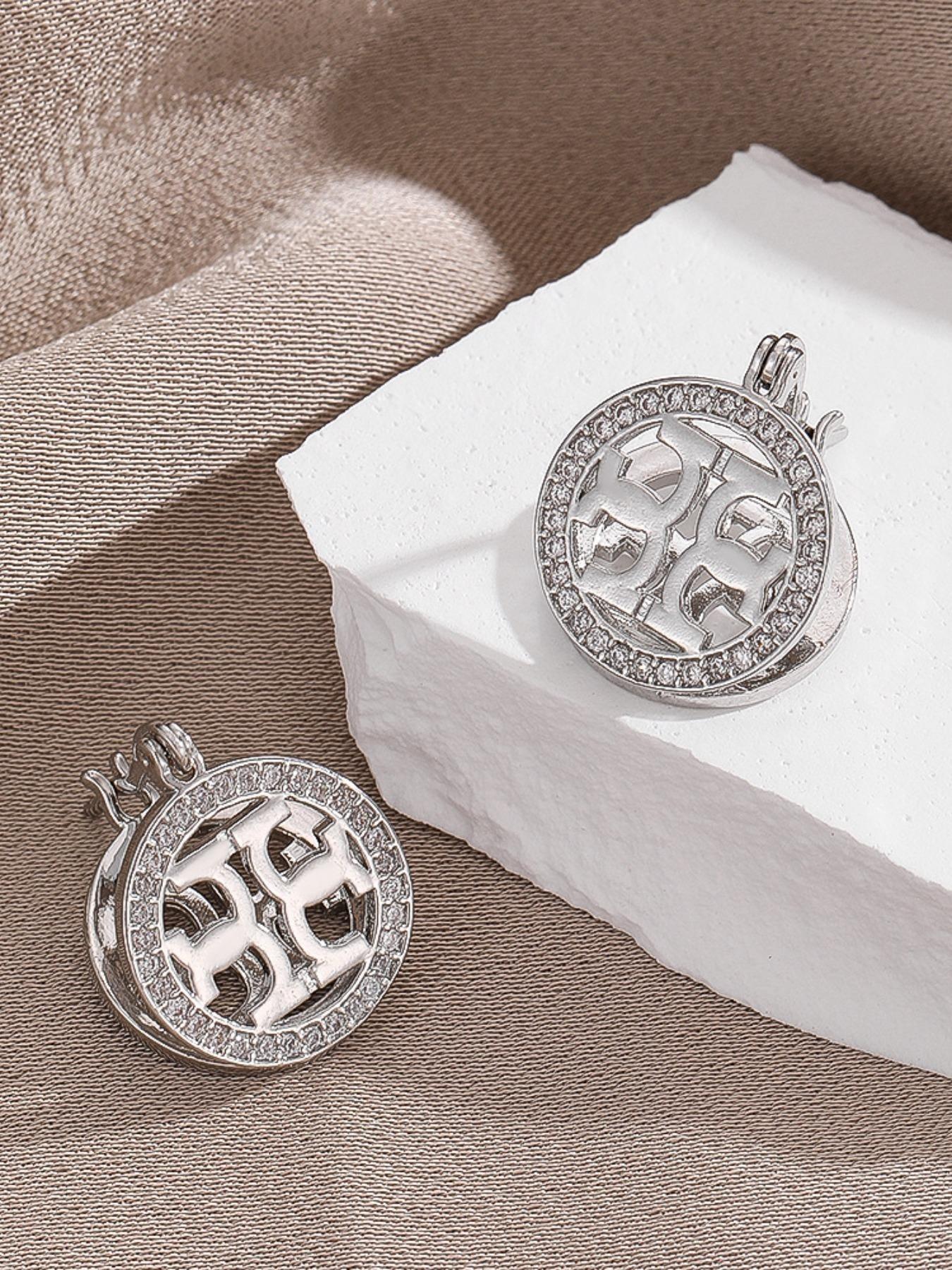 French Vintage Elegant Clip Earrings with Artificial Zircon, Copper Material, Fashion Chic Accessories, Geometric Hollow-out Cross Design, Women's Daily Wear Fashion Jewelry for All Seasons, Statement Earring