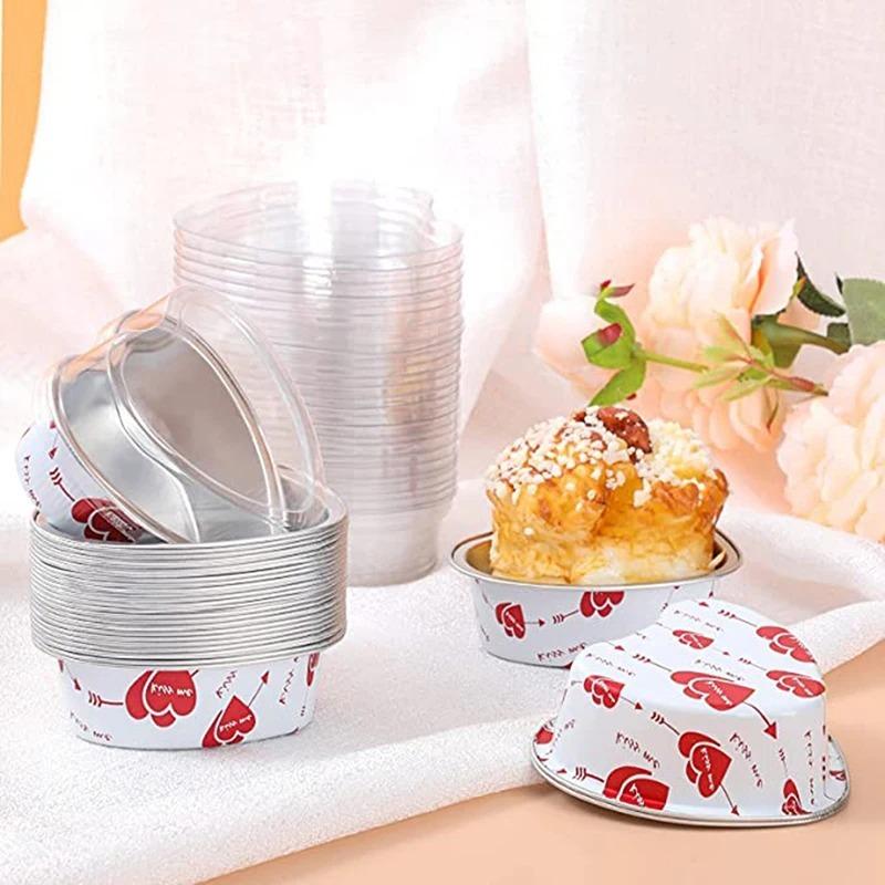 50 Pcs 3.4 oz Heart-Shaped Mini Cakes Desserts Molds with Lids and Featuring a Heart Pattern, Baking cups, Muffin Tins, Cake Cups Suitable for Parties, Weddings and Birthdays